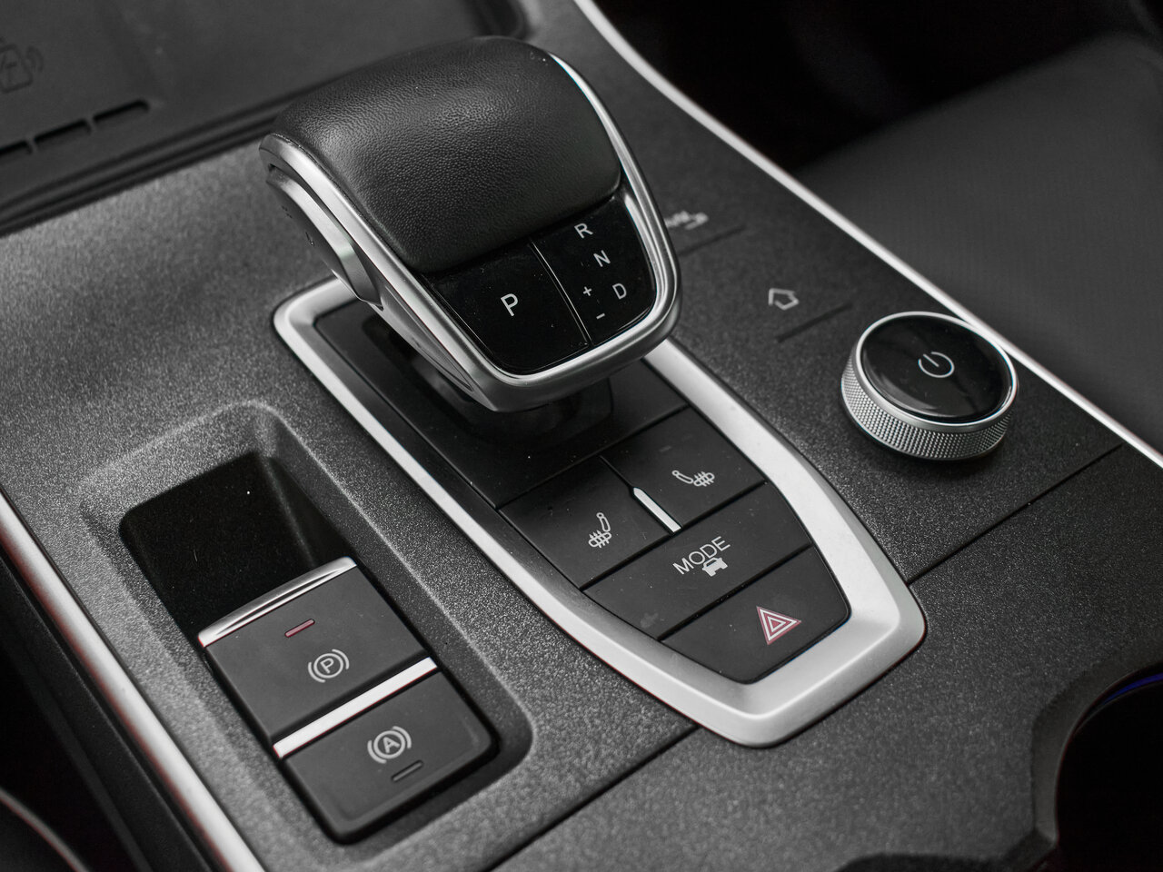Купить OMODA C5 1.5 CVT (147 л.с.), 2023 в Екатеренбурге