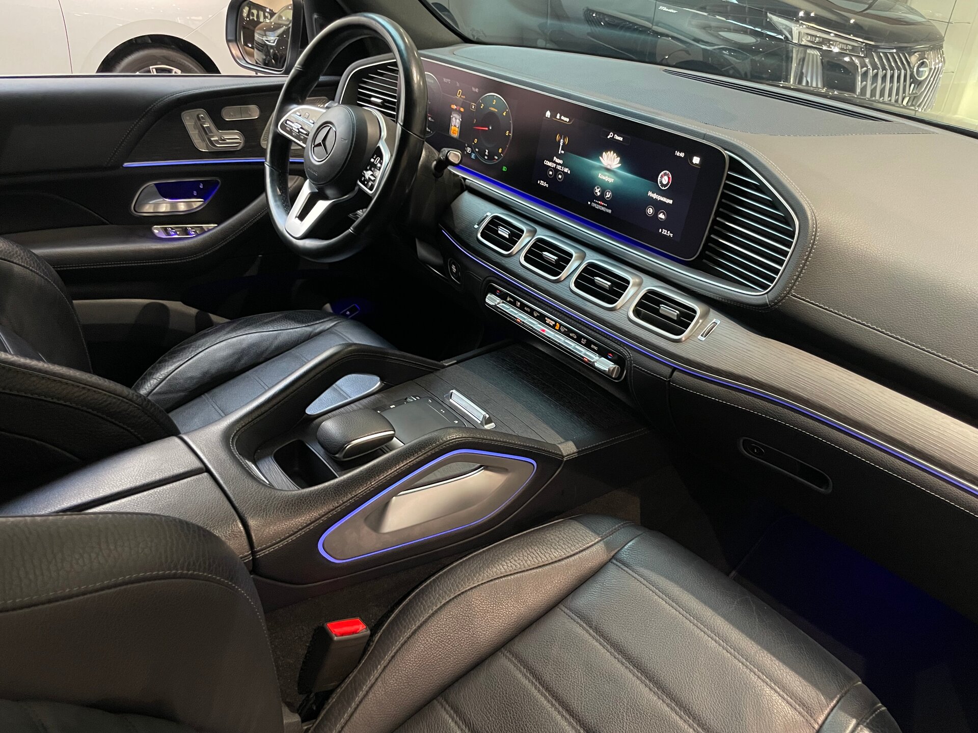 Автомобиль Mercedes-Benz GLE 400 d 2.9d AT (330 л.с.) 4WD - 11