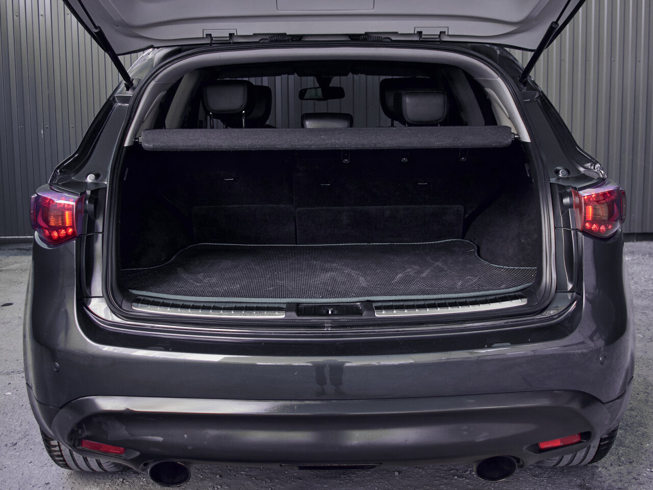 Купить Infiniti FX FX35 3.5 AT (307 л.с.) 4WD, 2009 в Екатеренбурге