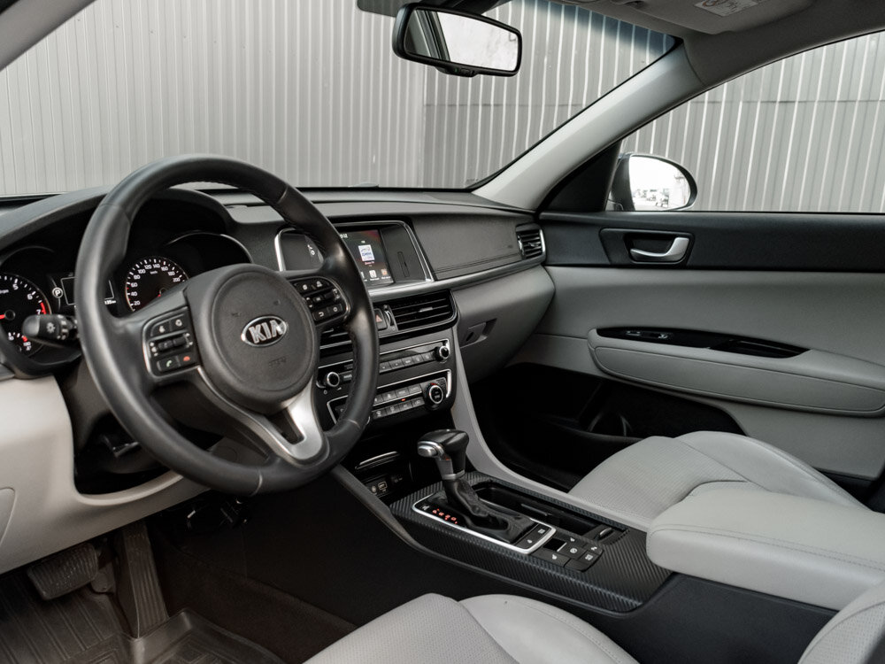 Купить Kia Optima 2.0 AT (150 л.с.), 2017 в Екатеренбурге