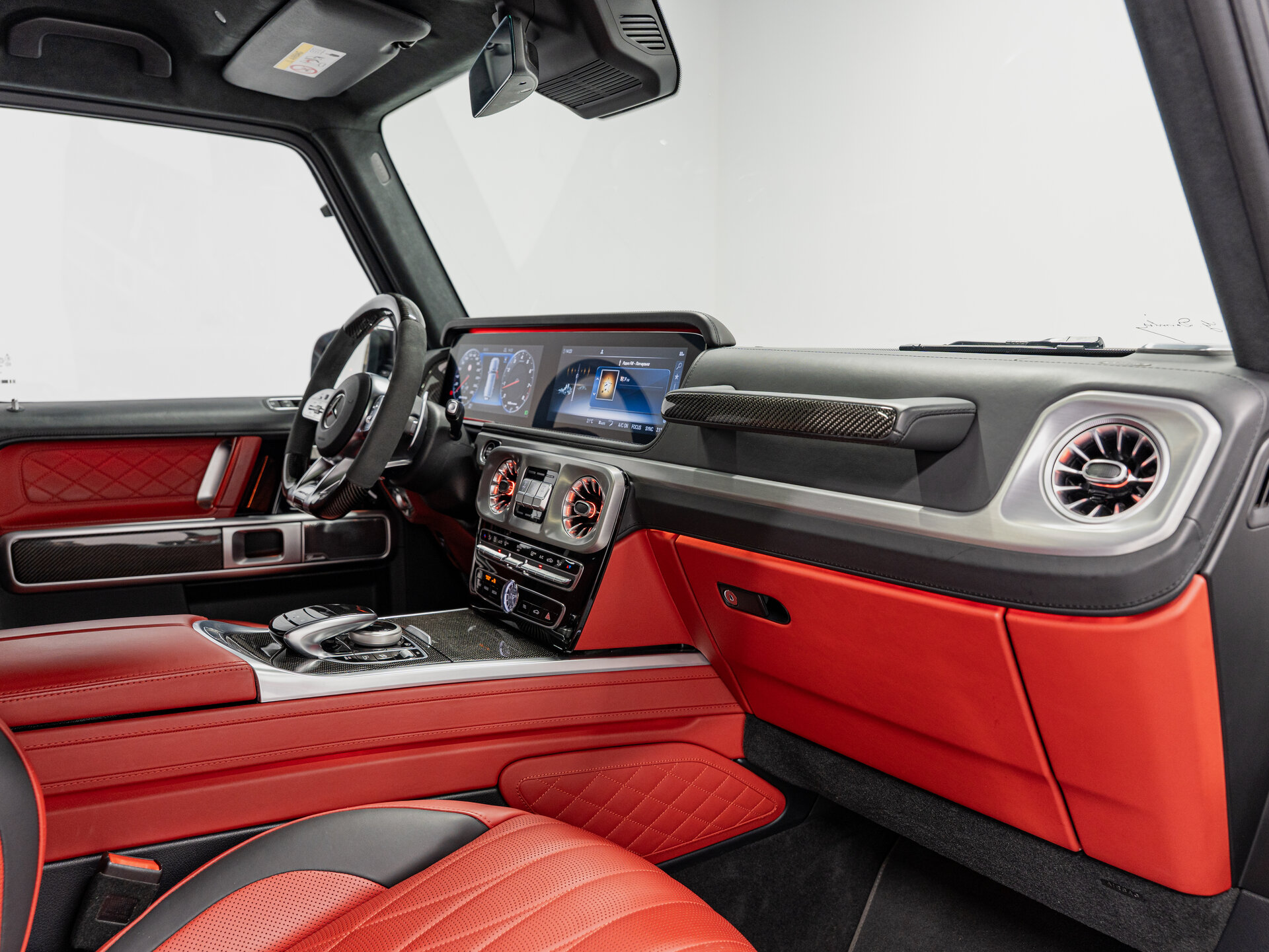 Автомобиль Mercedes-Benz G-Класс AMG 63 AMG 4.0 AT (585 л.с.) 4WD - 15