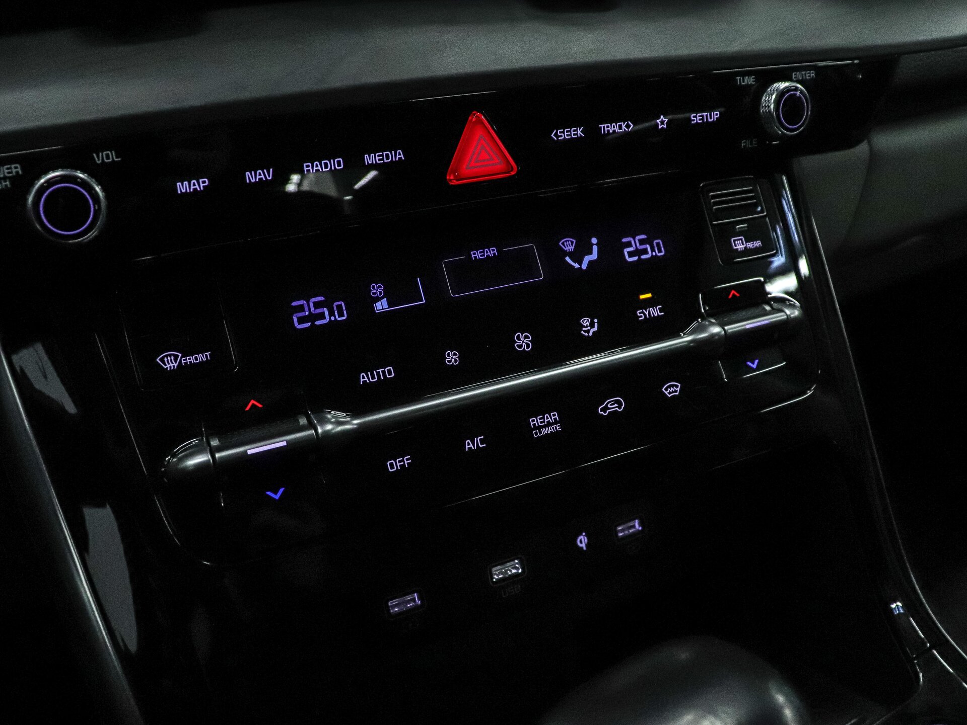 Kia Carnival 2022 20