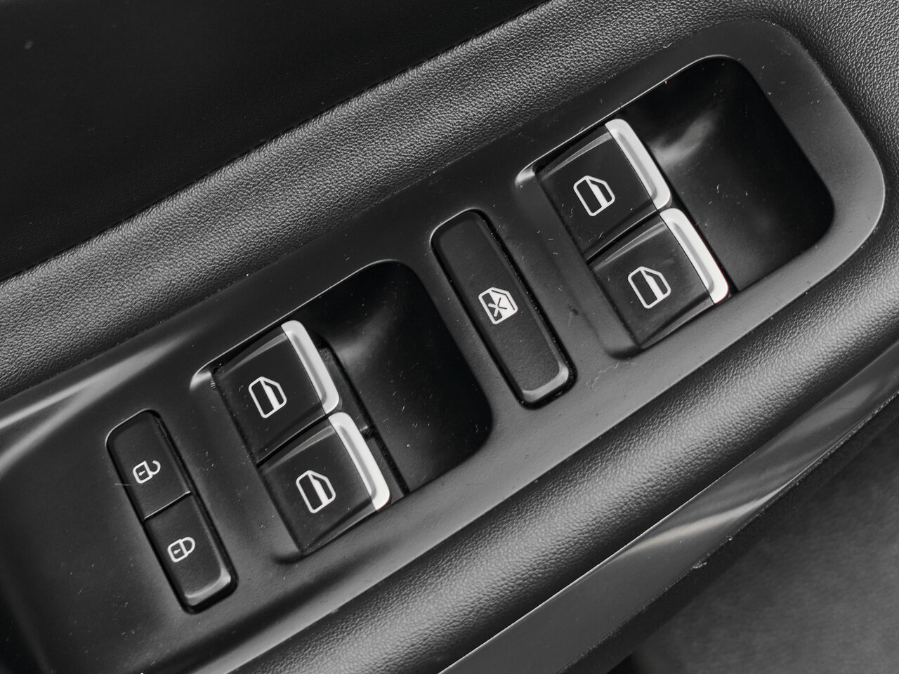 Купить OMODA S5 1.5 CVT (113 л.с.), 2023 в Екатеренбурге