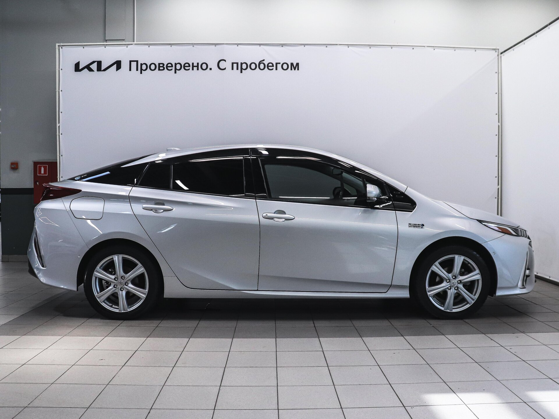 Toyota Prius 2017 6