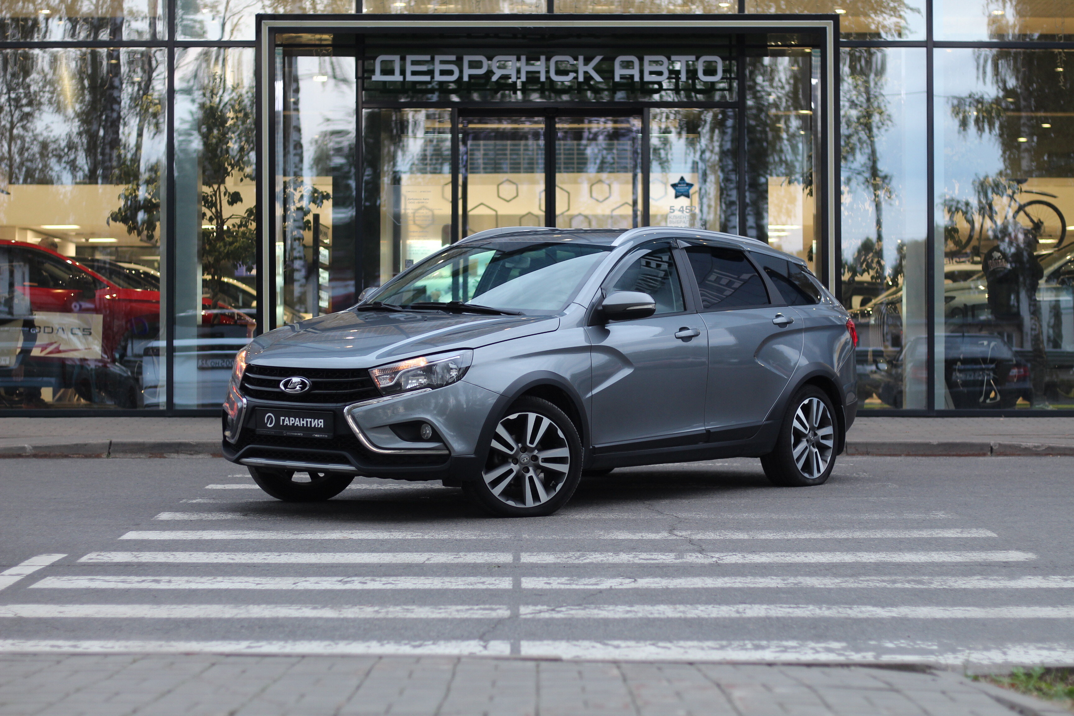 Фото Lada (ВАЗ) Vesta, I 2018