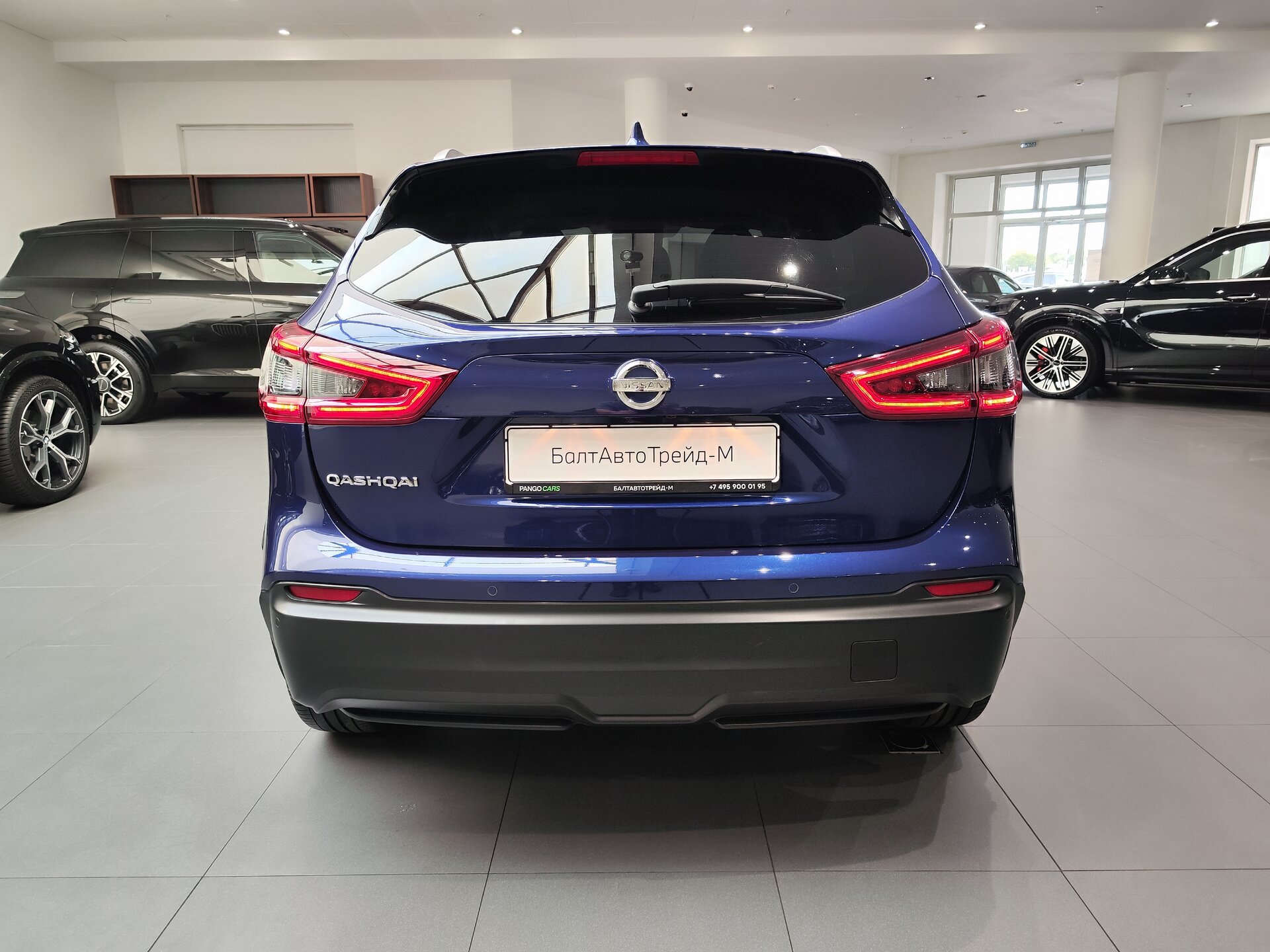 Автомобиль Nissan Qashqai 2.0 CVT (144 л.с.) 4WD - 5