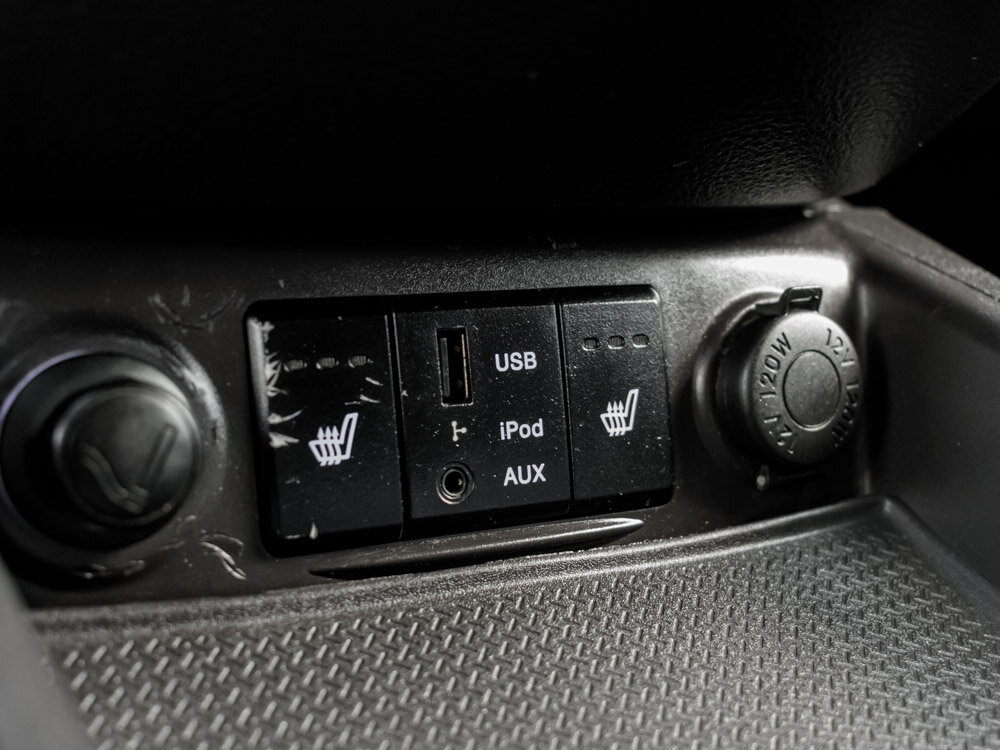 Купить Hyundai Santa Fe 2.4 AT (174 л.с.) 4WD, 2011 в Екатеренбурге