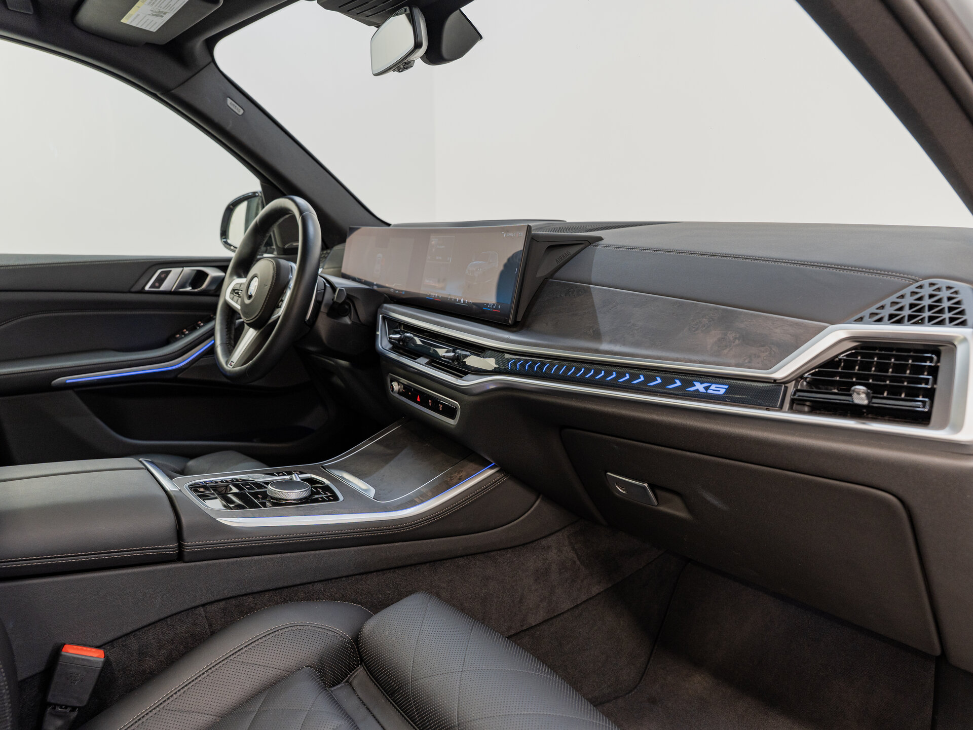 Автомобиль BMW X5 40i 3.0 AT (381 л.с.) 4WD - 11