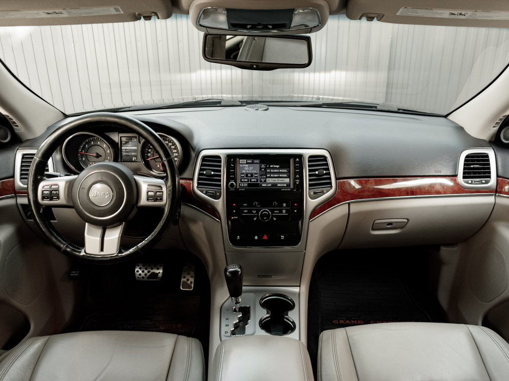 Купить Jeep Grand Cherokee 3.6 AT (286 л.с.) 4WD, 2011 в Екатеренбурге