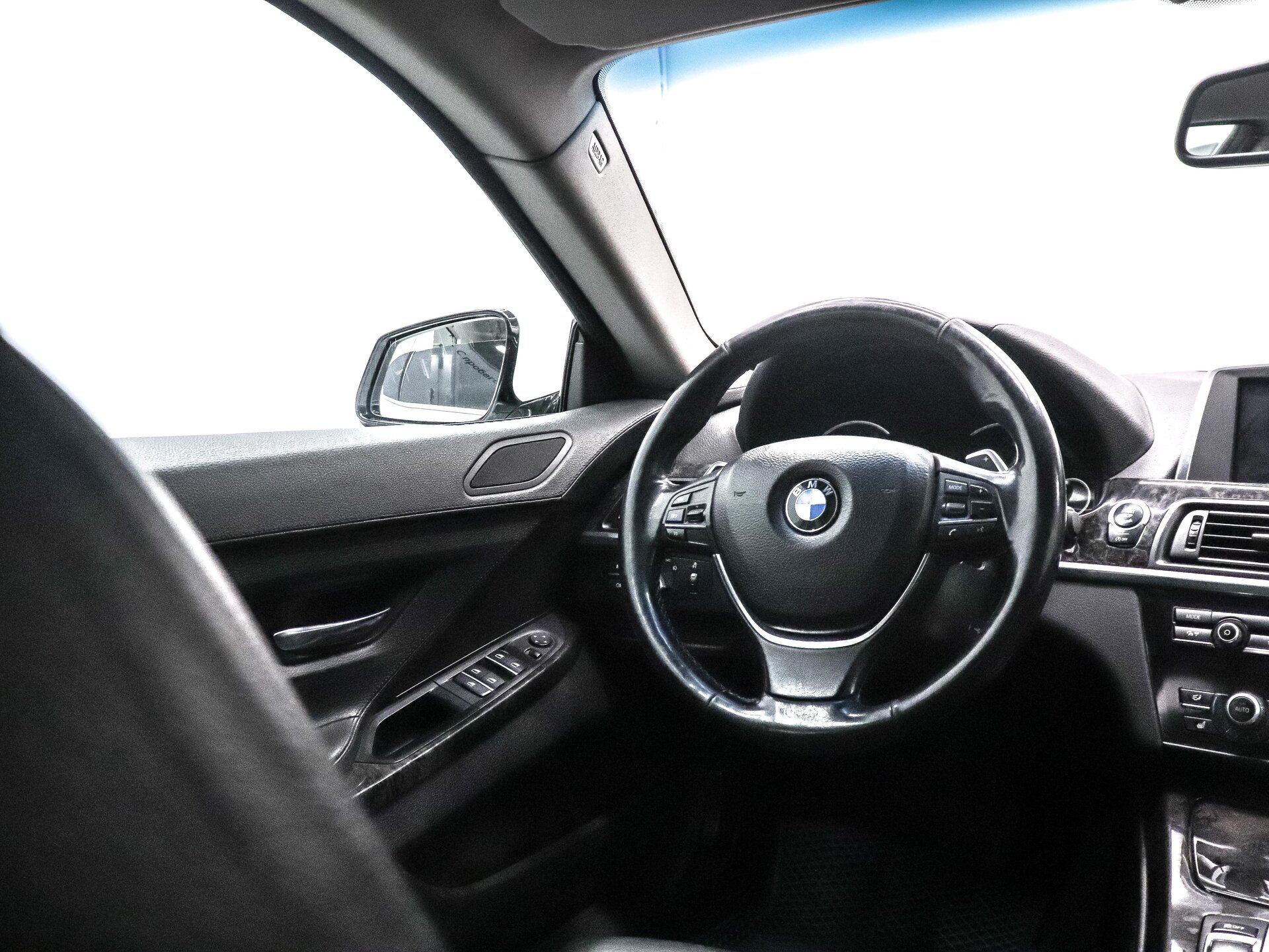 BMW 6 серии 2013 19