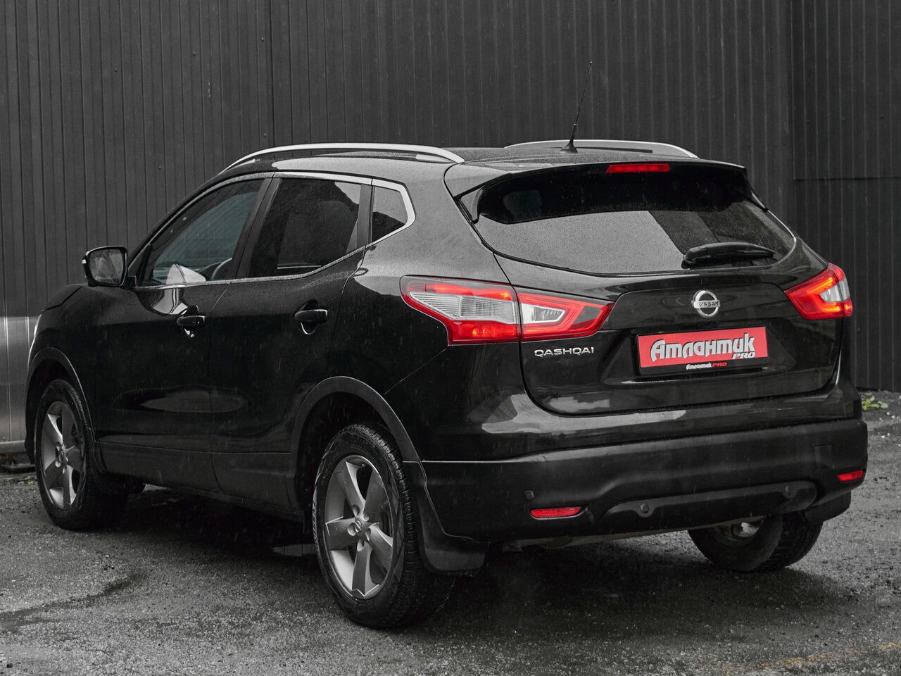 Купить Nissan Qashqai 2.0 CVT (144 л.с.) 4WD, 2014 в Екатеренбурге