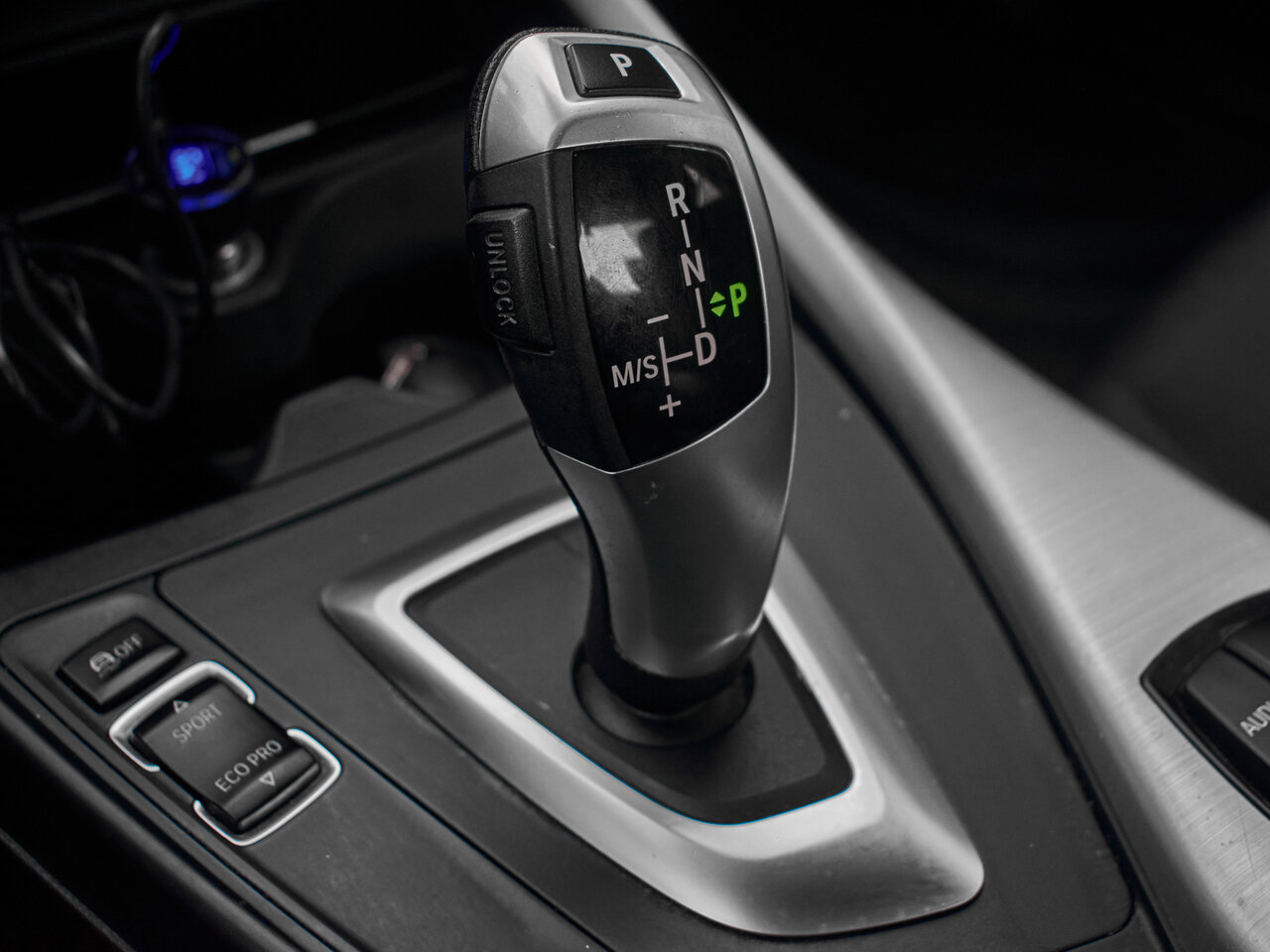 Купить BMW 2 серии 220i 2.0 AT (184 л.с.), 2014 в Екатеренбурге