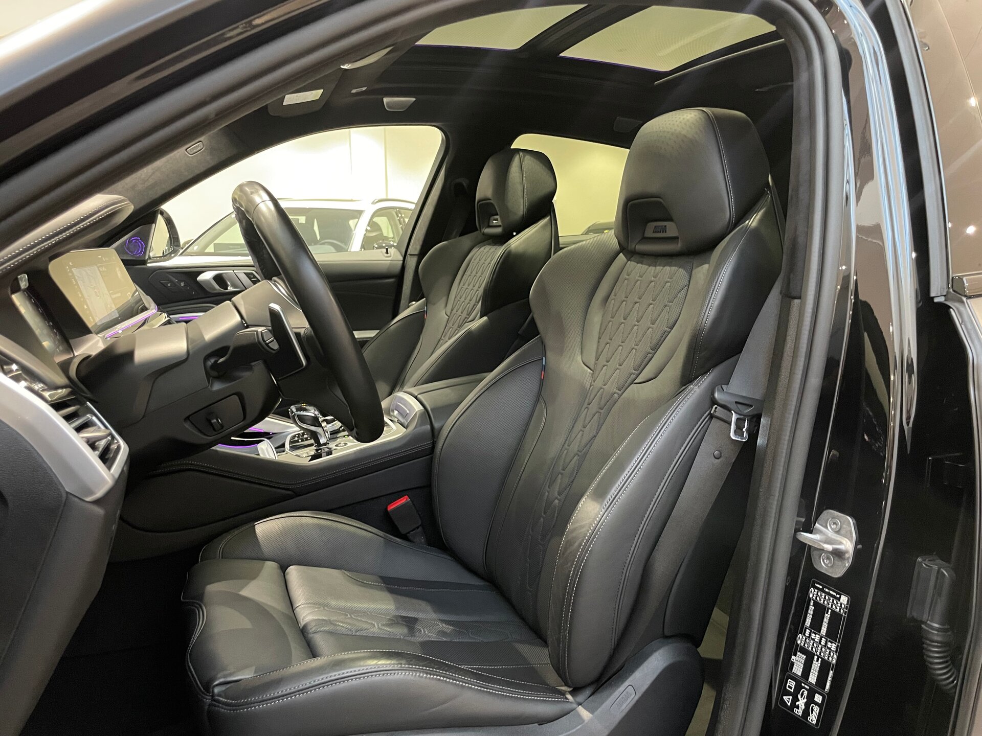Автомобиль BMW X6 30d 3.0d AT (249 л.с.) 4WD - 8