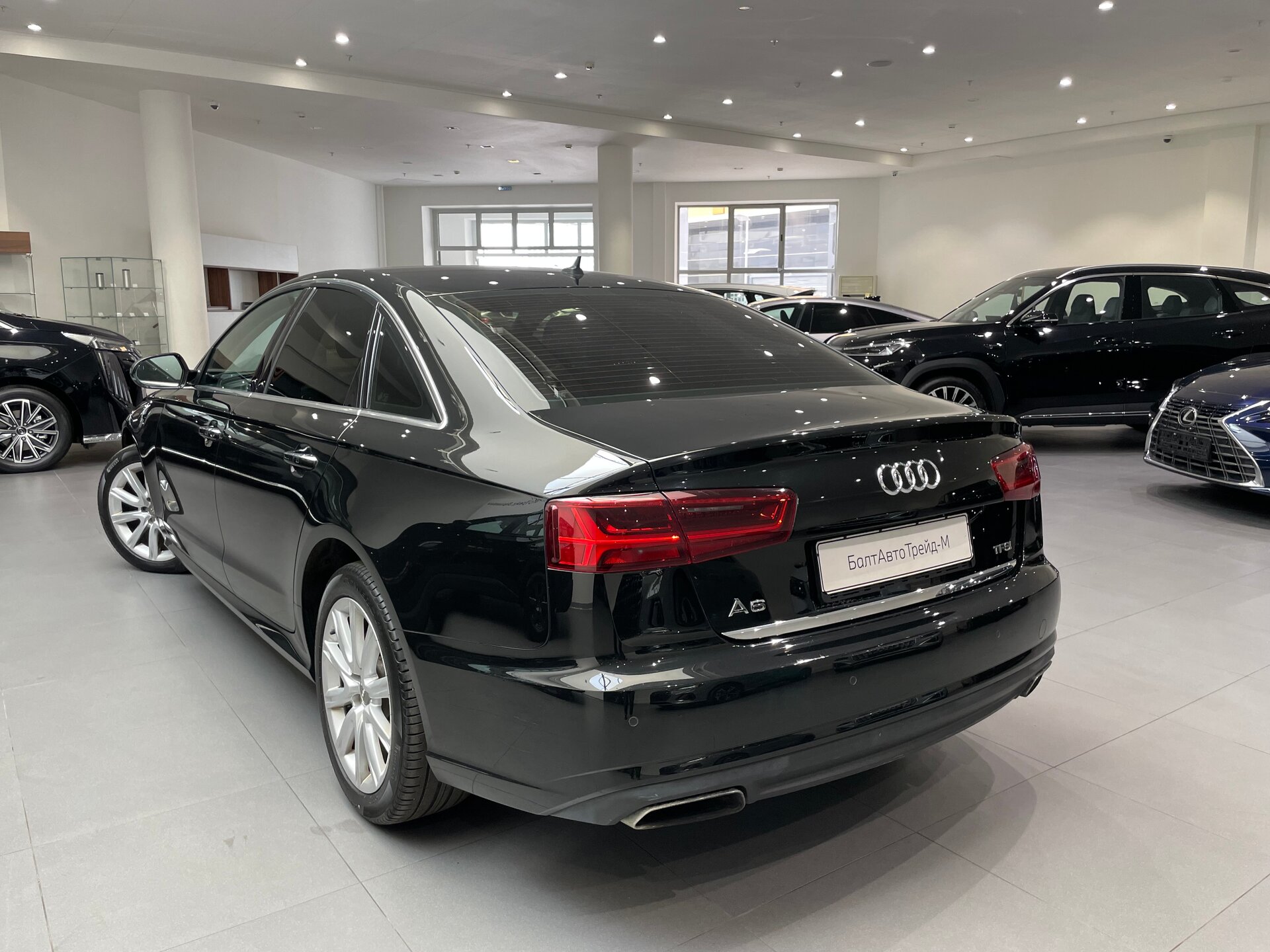 Автомобиль Audi A6 1.8 AMT (190 л.с.) - 4