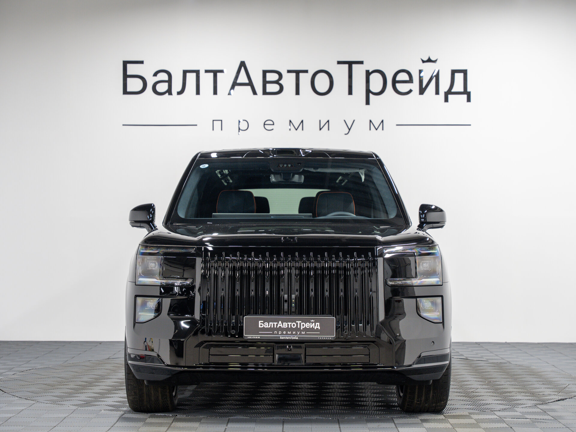 Автомобиль Zeekr 9X 70 kWh 2.0hyb AT (1401 л.с.) 4WD - 4
