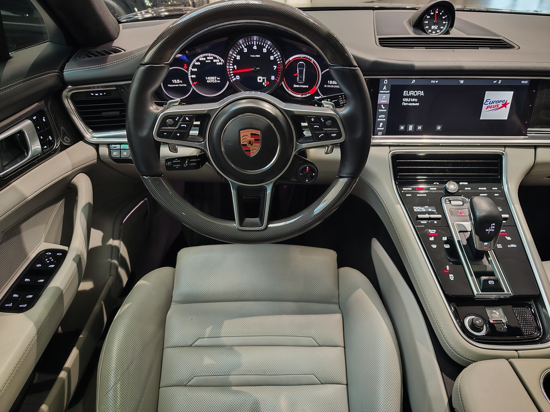 Автомобиль Porsche Panamera 4S 2.9 AMT (440 л.с.) 4WD - 17