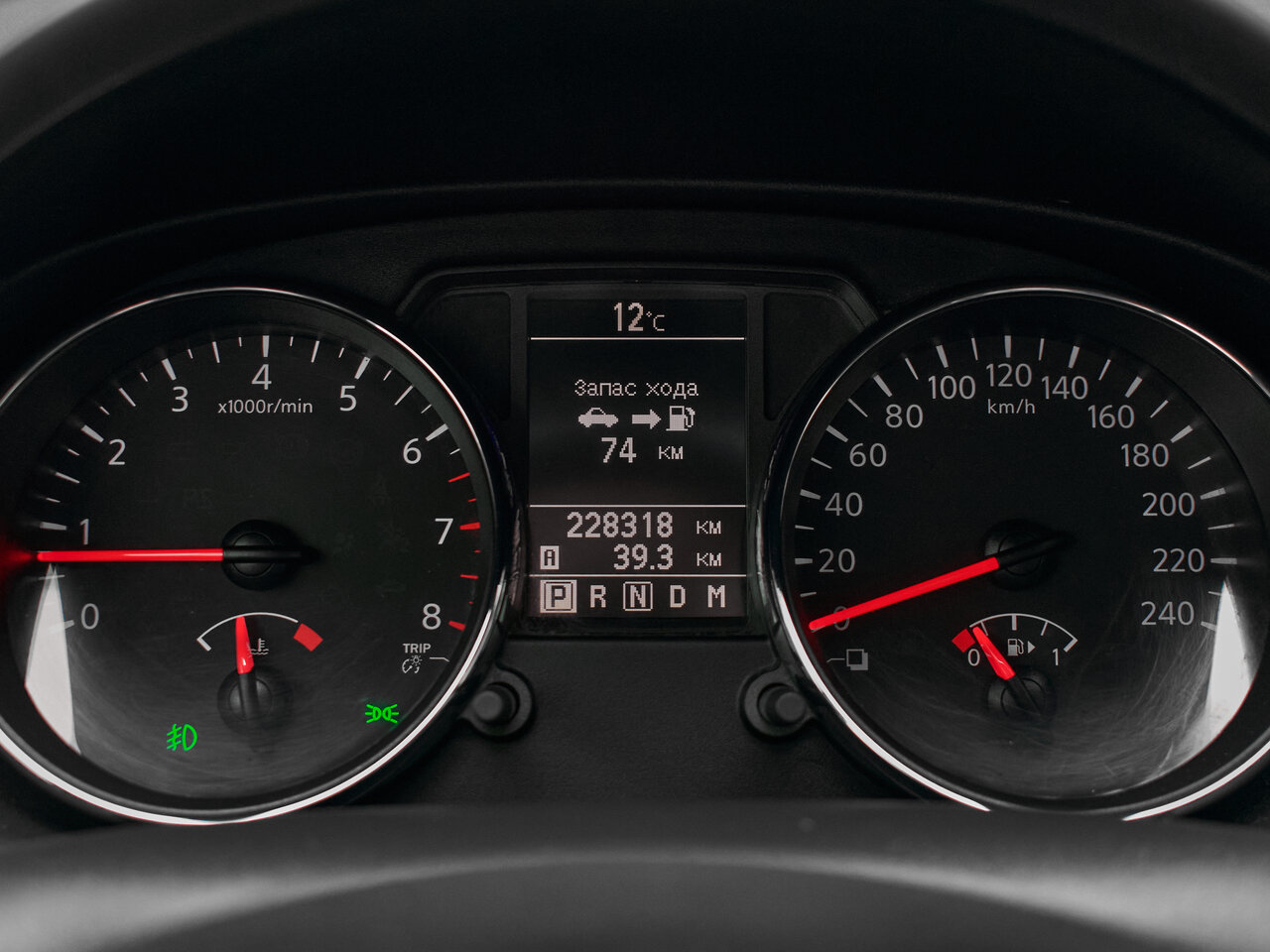 Купить Nissan Qashqai+2 2.0 CVT (141 л.с.) 4WD, 2012 в Екатеренбурге