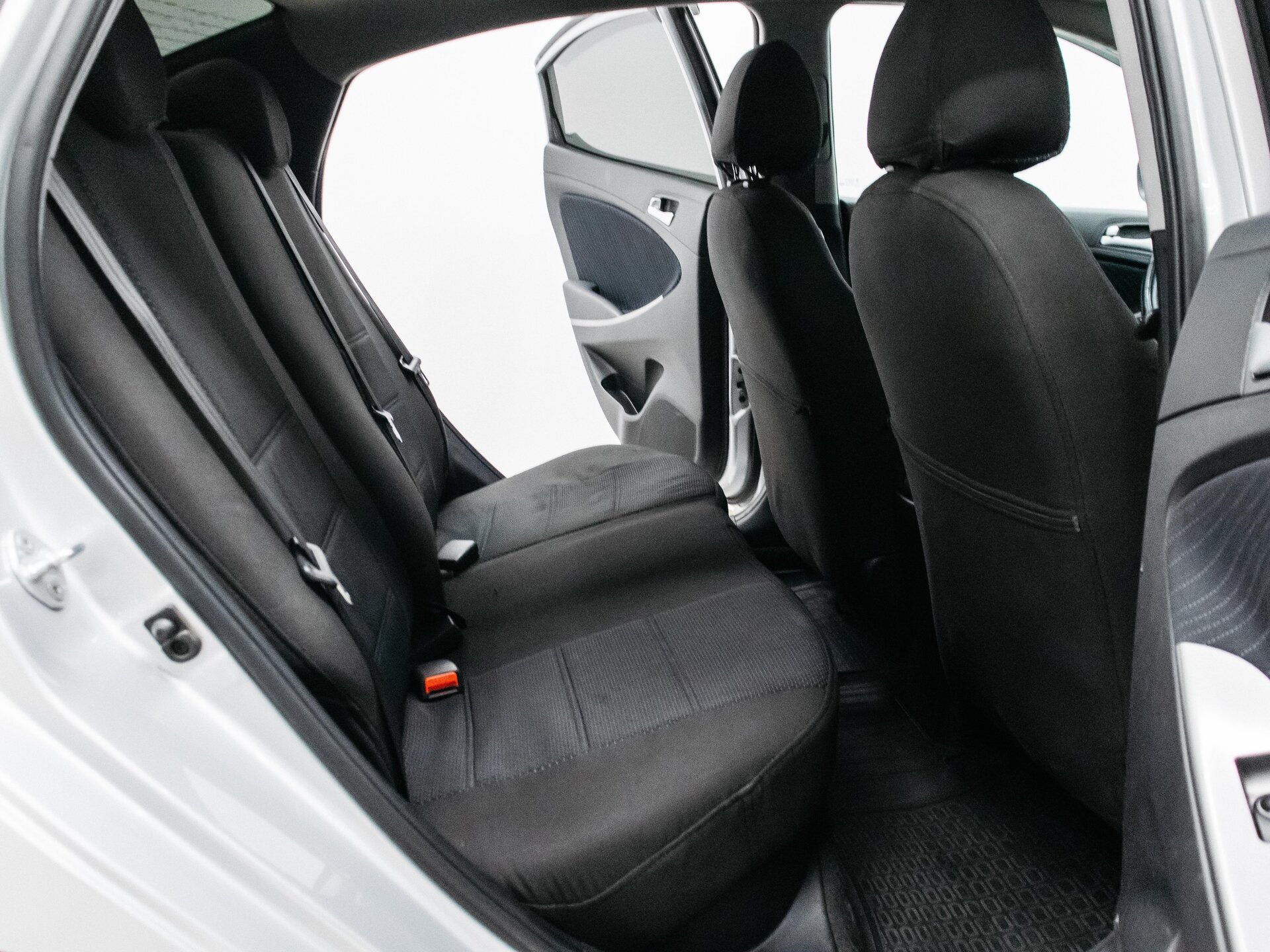 Hyundai Solaris 2015 26