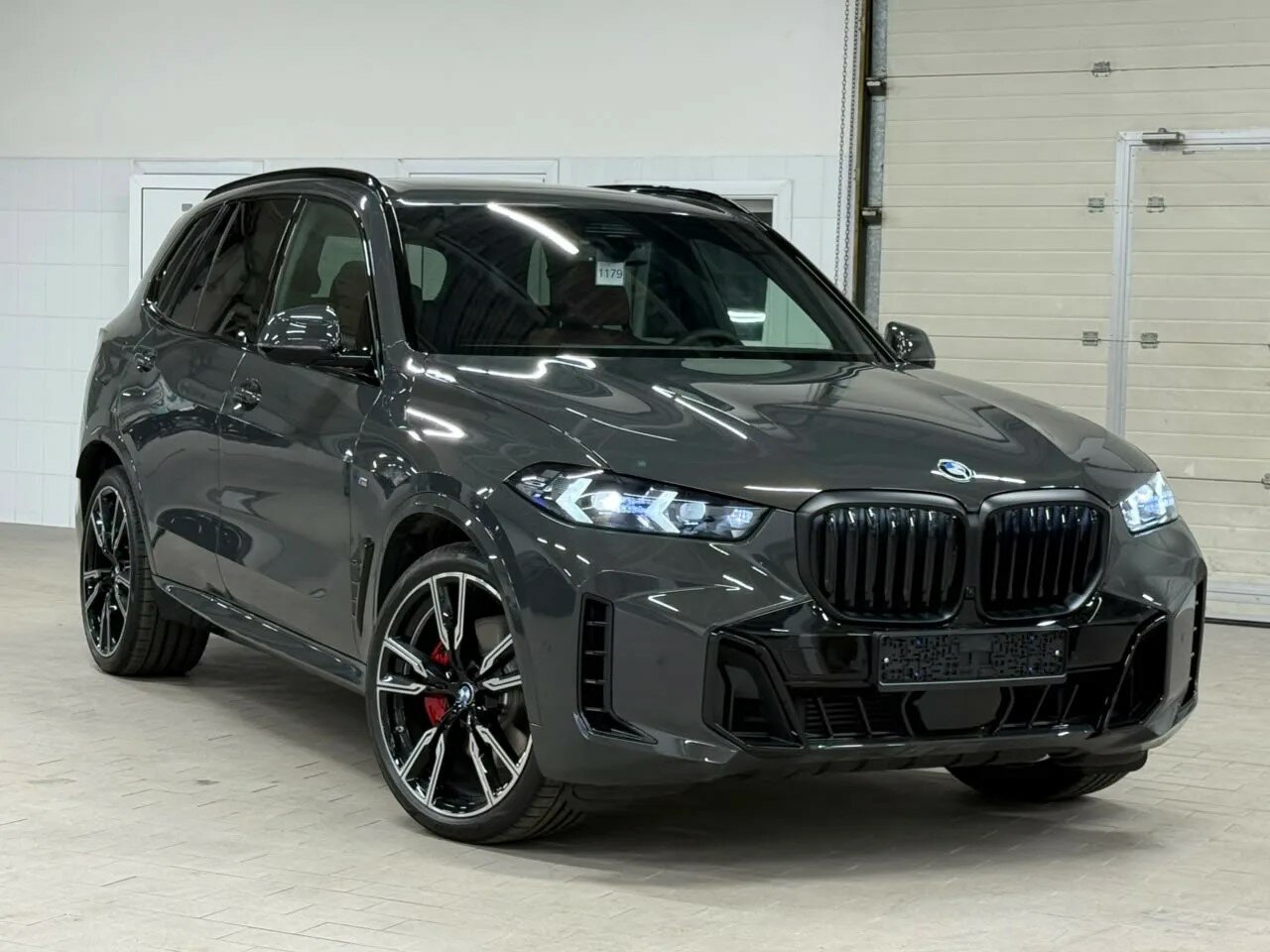 Автомобиль BMW X5 30d 3.0d AT (286 л.с.) 4WD - 5