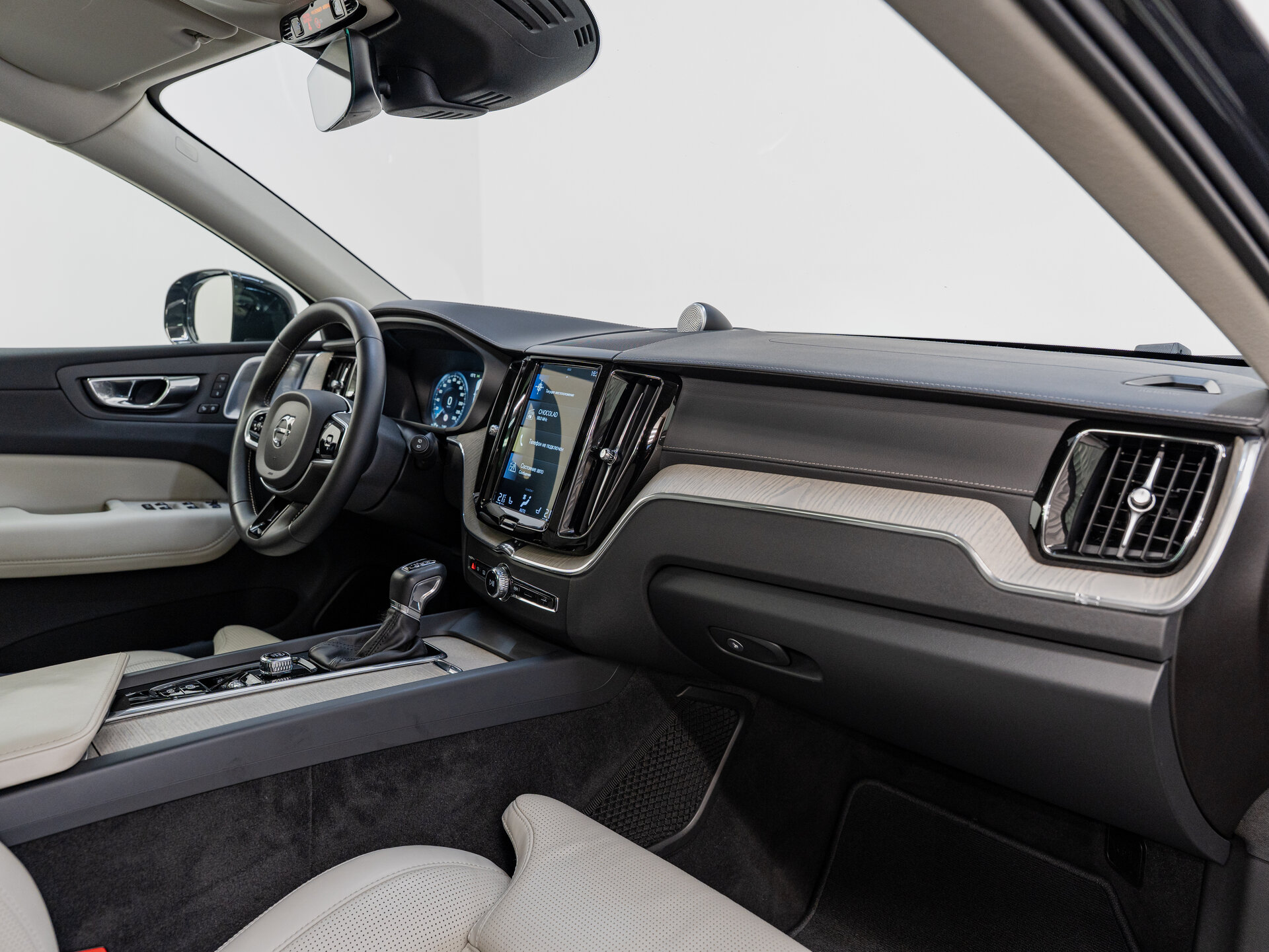 Автомобиль Volvo XC60 2.0d AT (190 л.с.) 4WD - 11