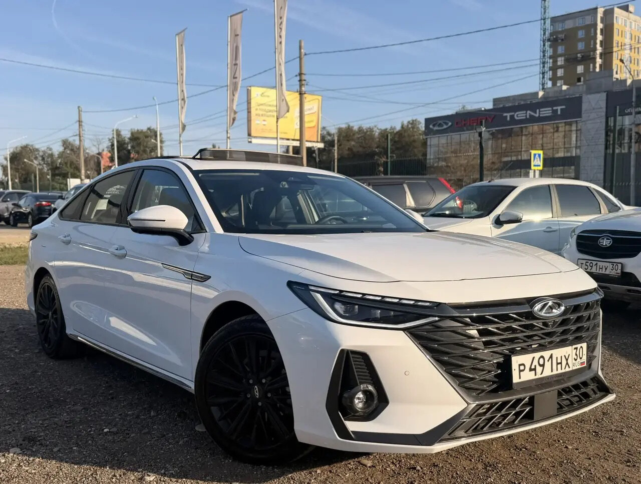 Chery Arrizo 8 