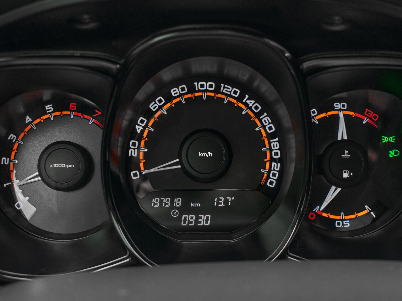 Купить Lada (ВАЗ) Vesta 1.6 MT (106 л.с.), 2019 в Екатеренбурге
