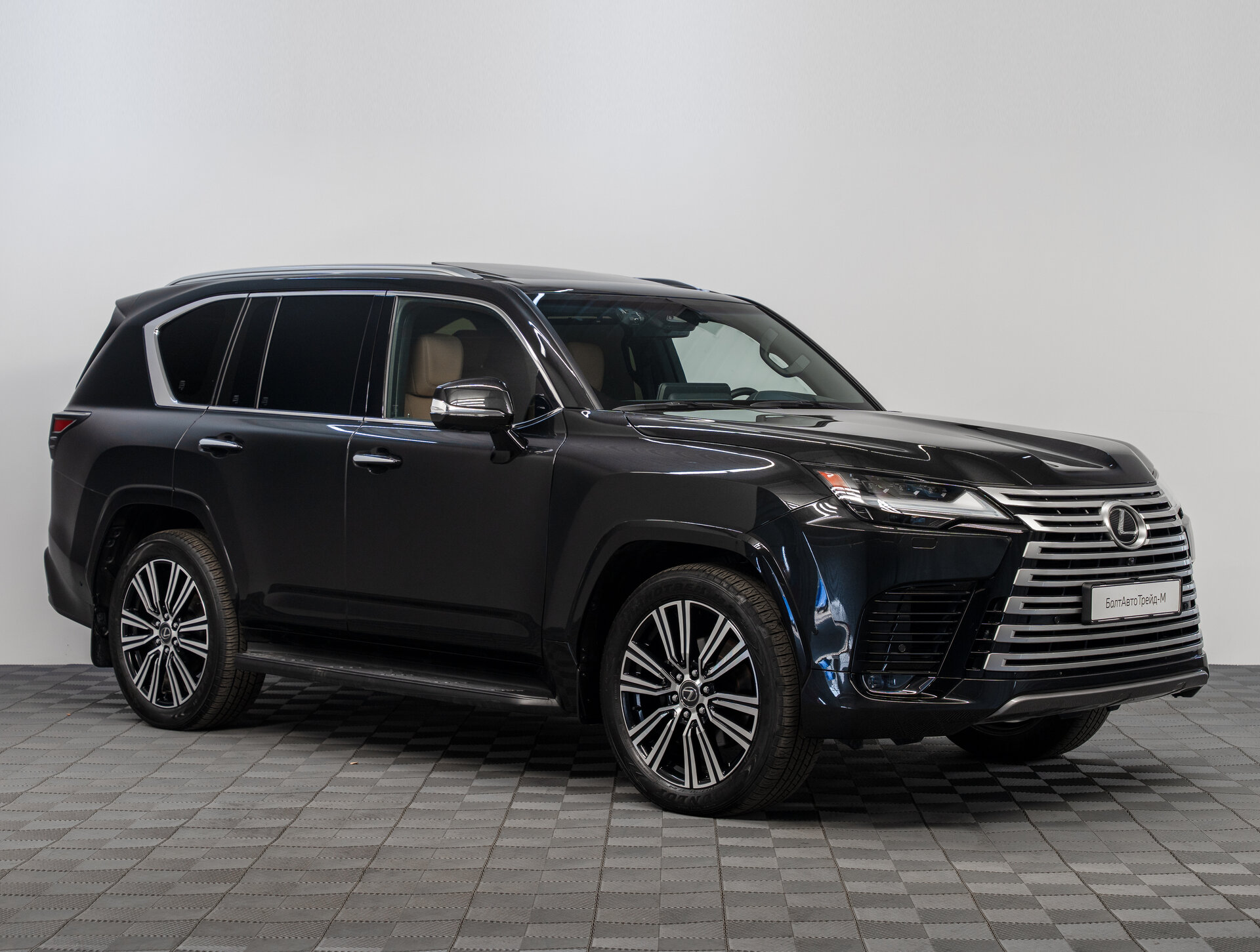 Автомобиль Lexus LX 700h 3.4hyb AT (457 л.с.) 4WD - 3