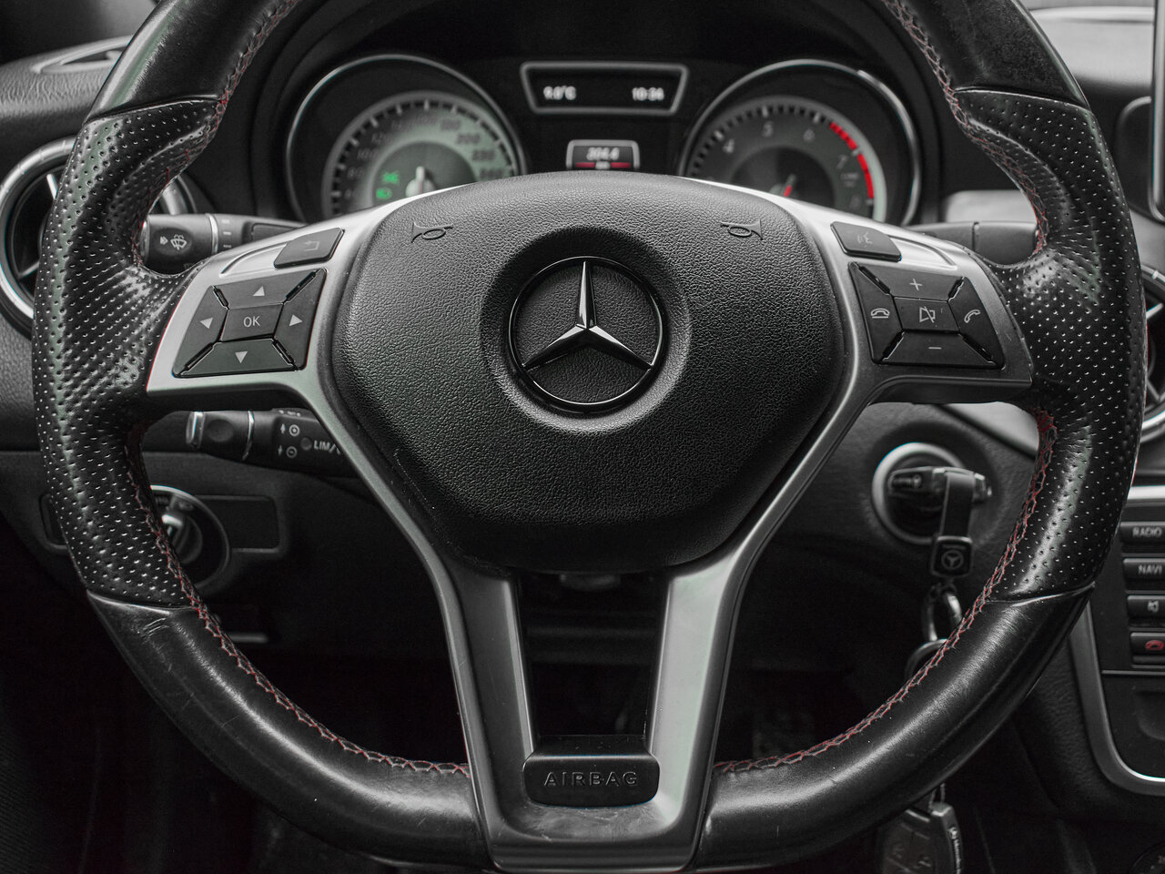 Купить Mercedes-Benz CLA 200 1.6 AMT (156 л.с.), 2014 в Екатеренбурге