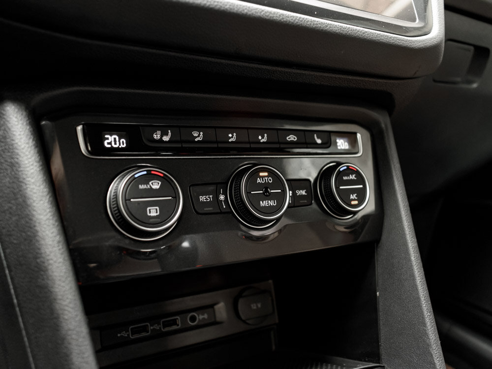 Купить Volkswagen Tiguan 1.4 AMT (150 л.с.) 4WD, 2020 в Екатеренбурге