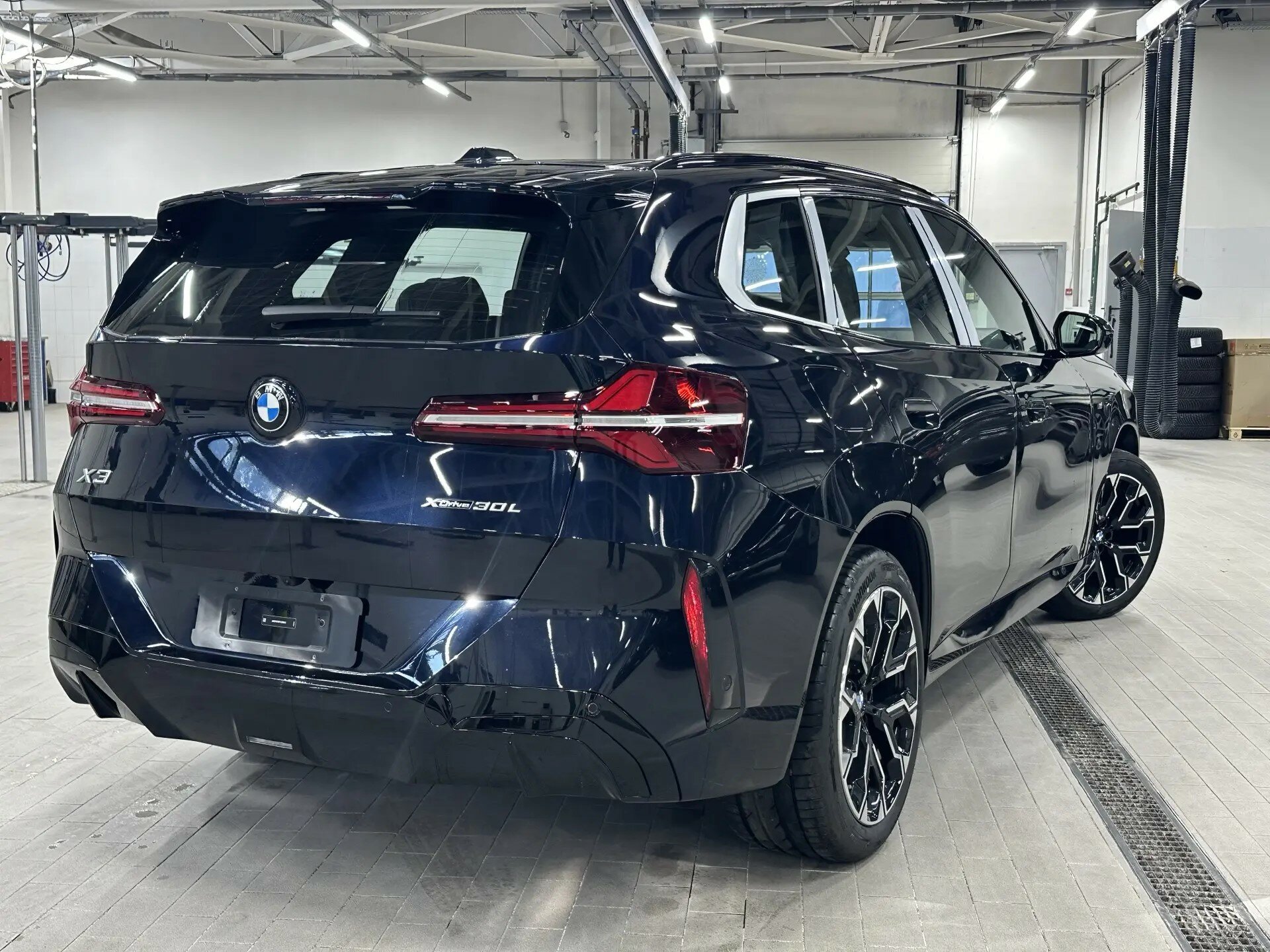 Автомобиль BMW X3 30L xDrive 2.0 AT (258 л.с.) 4WD - 2
