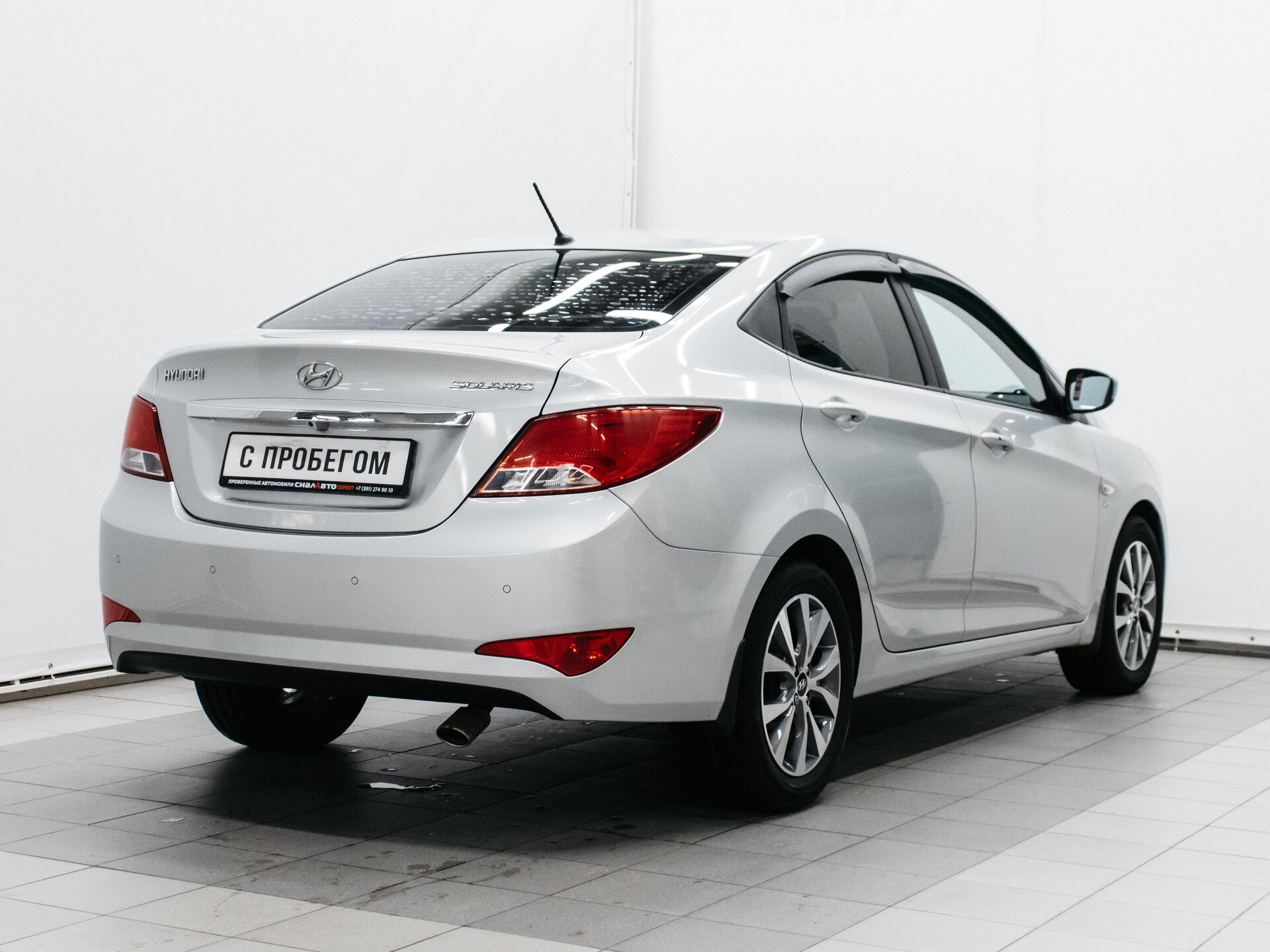 Hyundai Solaris 2015 4