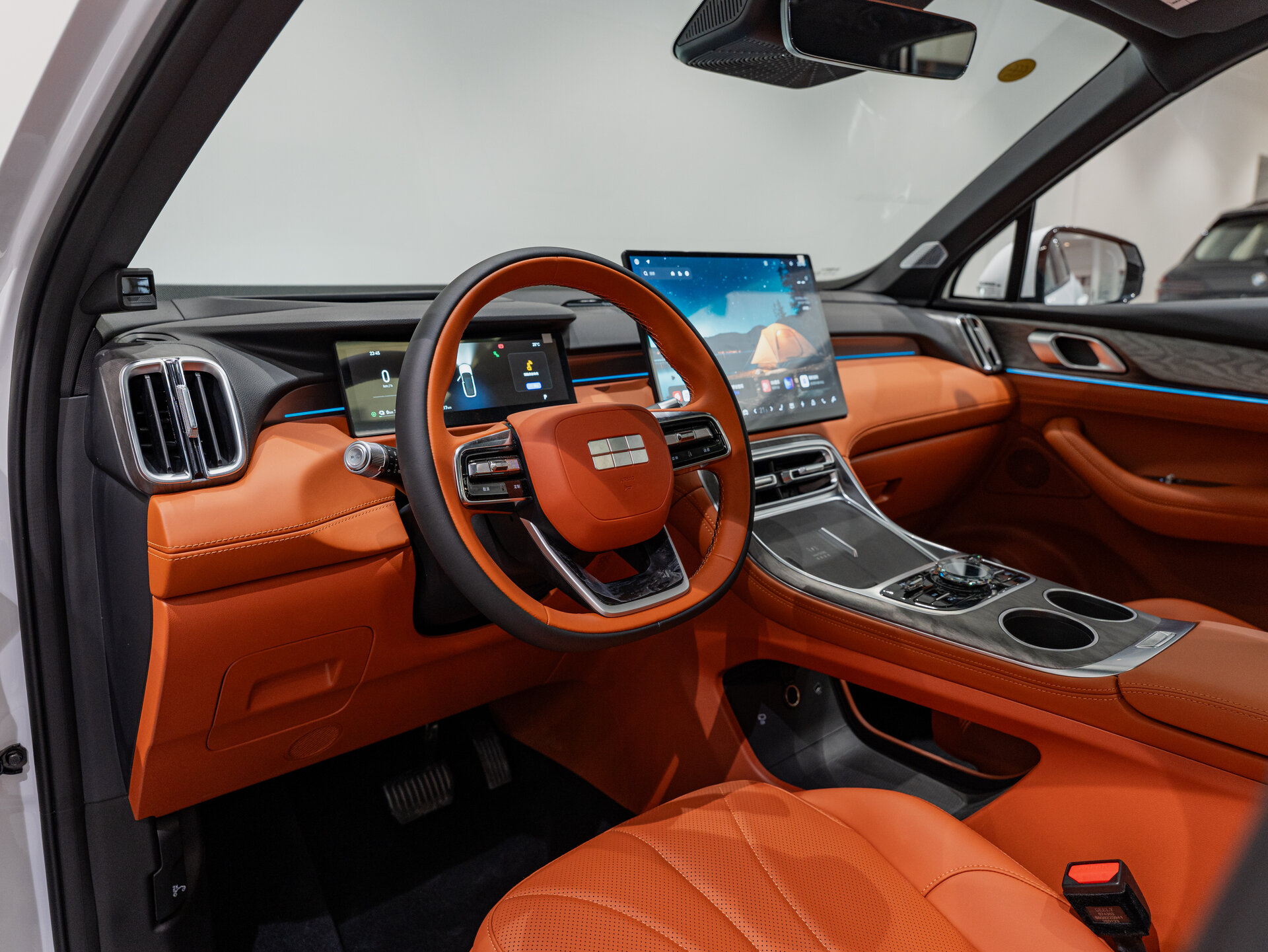 Автомобиль Geely Galaxy M7 1.5hyb AT (238 л.с.) - 9