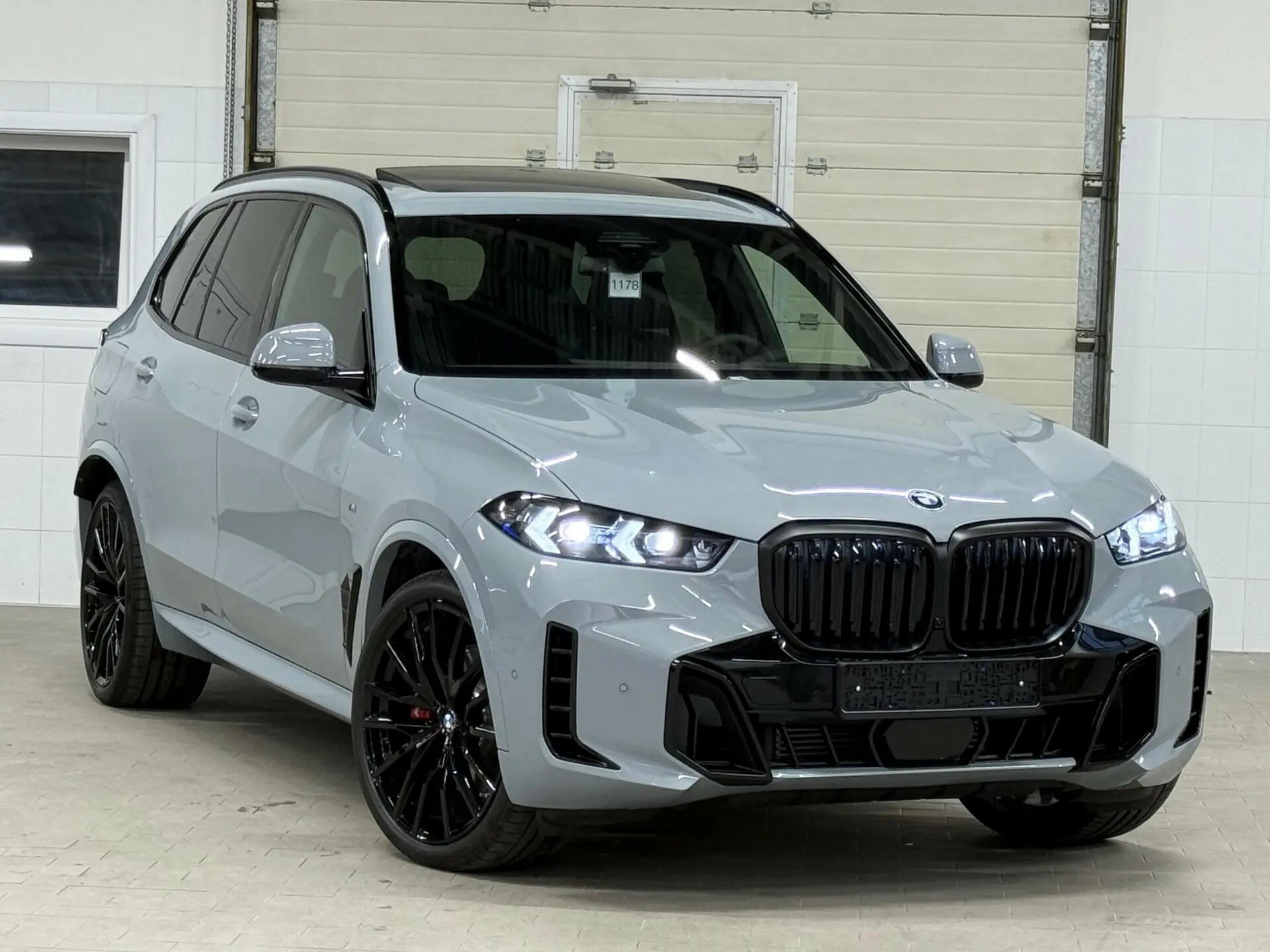 Автомобиль BMW X5 30d 3.0d AT (286 л.с.) 4WD - 2