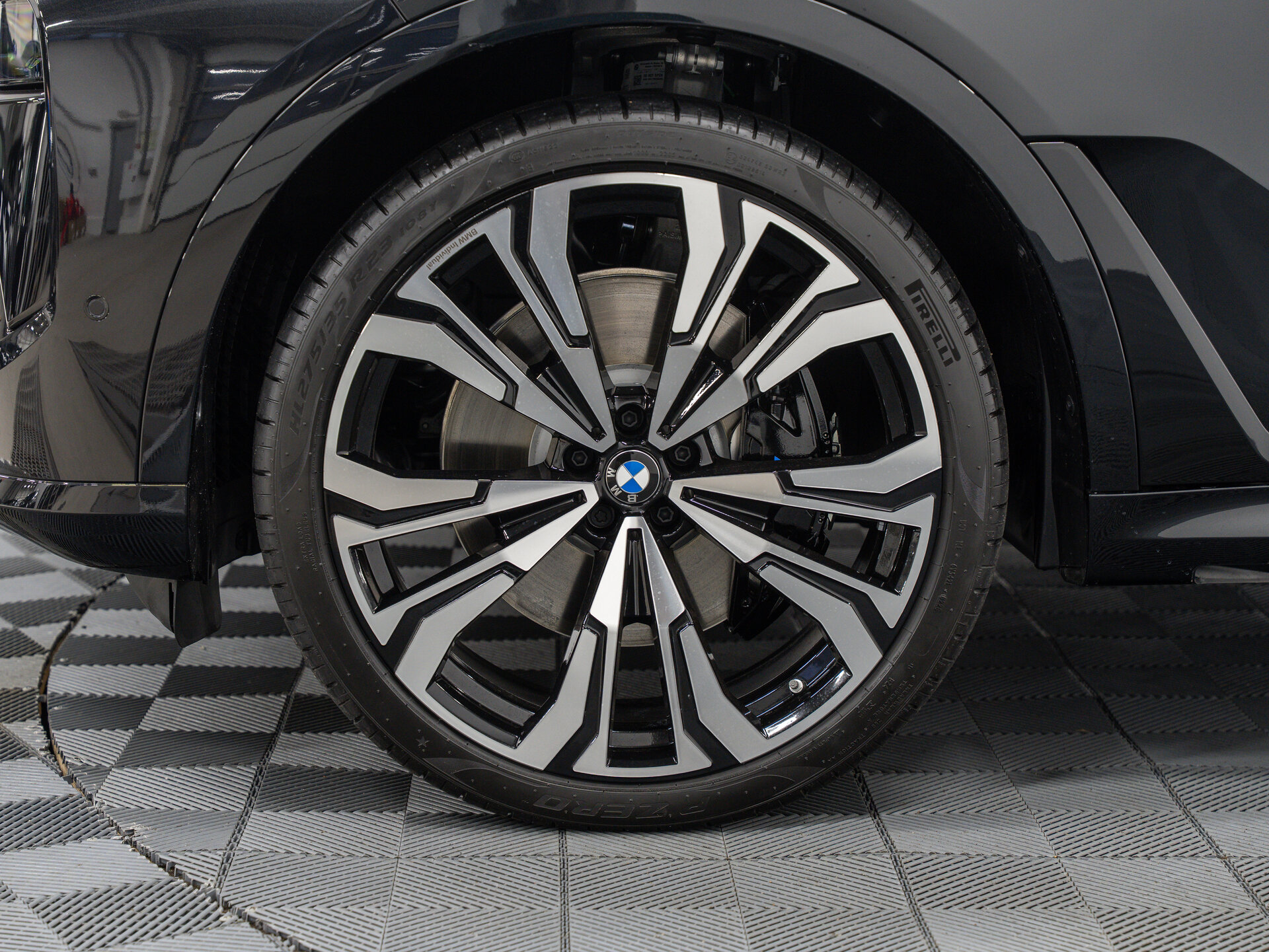 Автомобиль BMW X7 40d 3.0d AT (340 л.с.) 4WD - 3