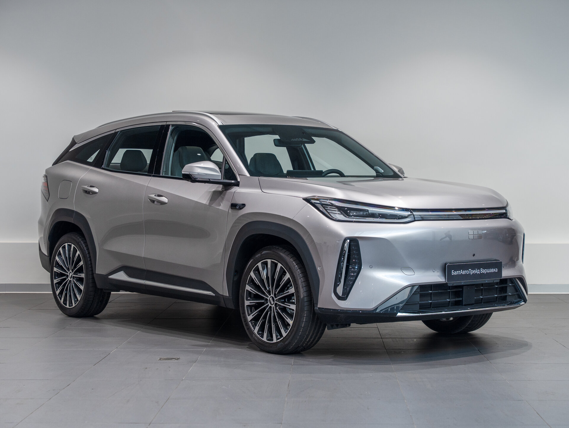 Автомобиль Geely Galaxy M7 1.5hyb AT (238 л.с.) - 3