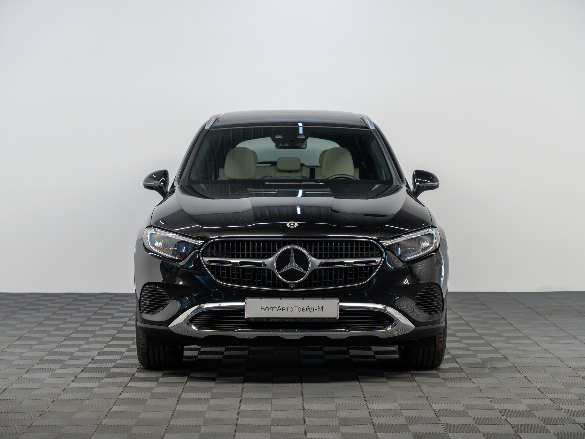 Автомобиль Mercedes-Benz GLC 220 d 2.0d AT (197 л.с.) 4WD - 2