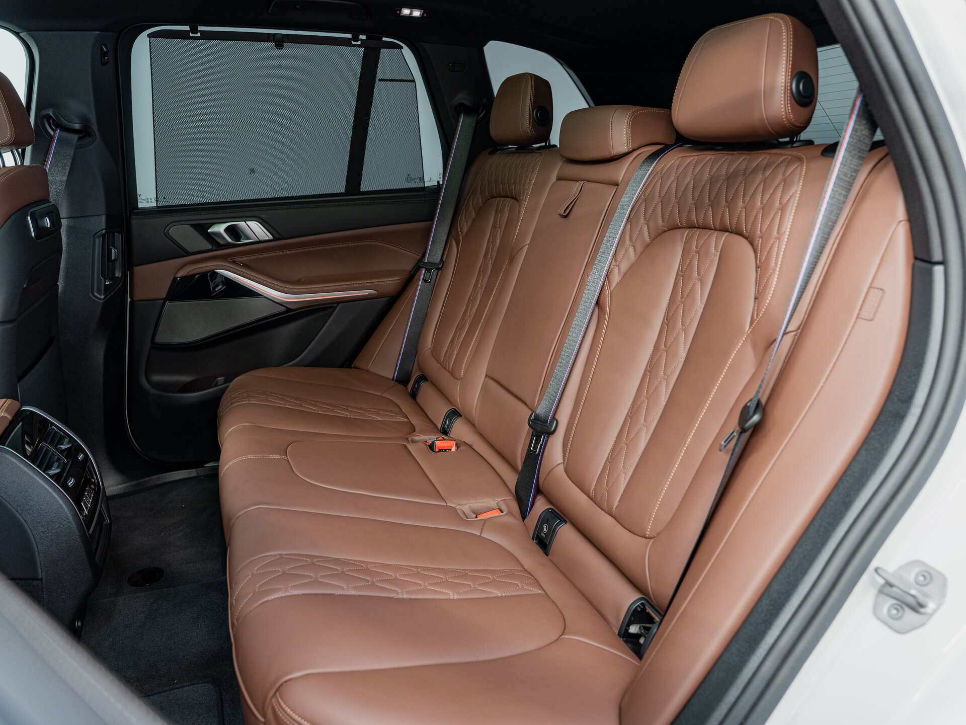 Автомобиль BMW X5 40d 3.0d AT (352 л.с.) 4WD - 18