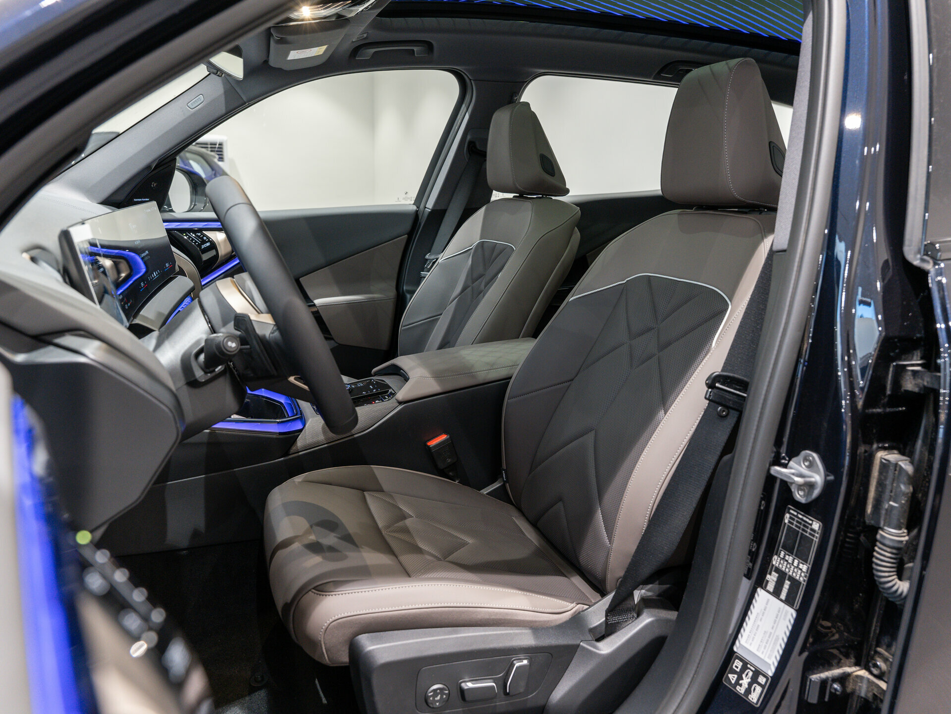 Автомобиль BMW X3 30L xDrive 2.0 AT (258 л.с.) 4WD - 9