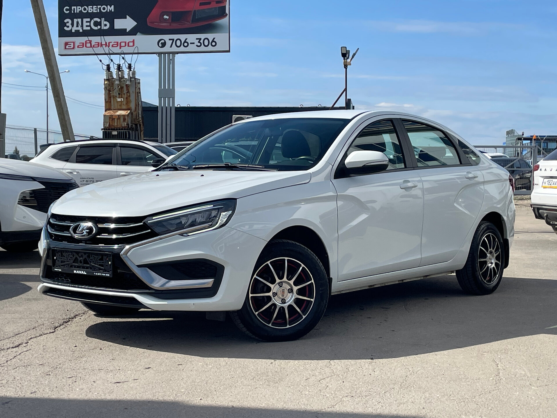 Lada (ВАЗ) Vesta 1.6 MT (106 л.с.) 2023