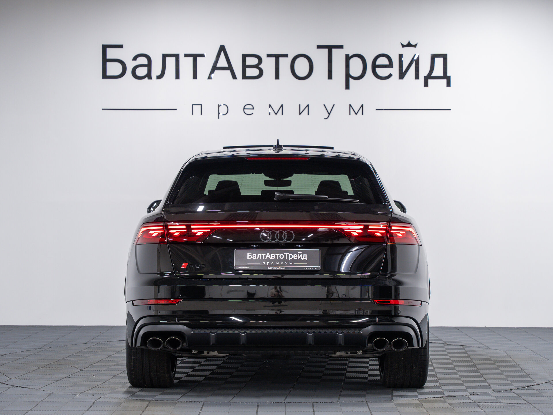 Автомобиль Audi SQ8 4.0 AT (507 л.с.) 4WD - 8