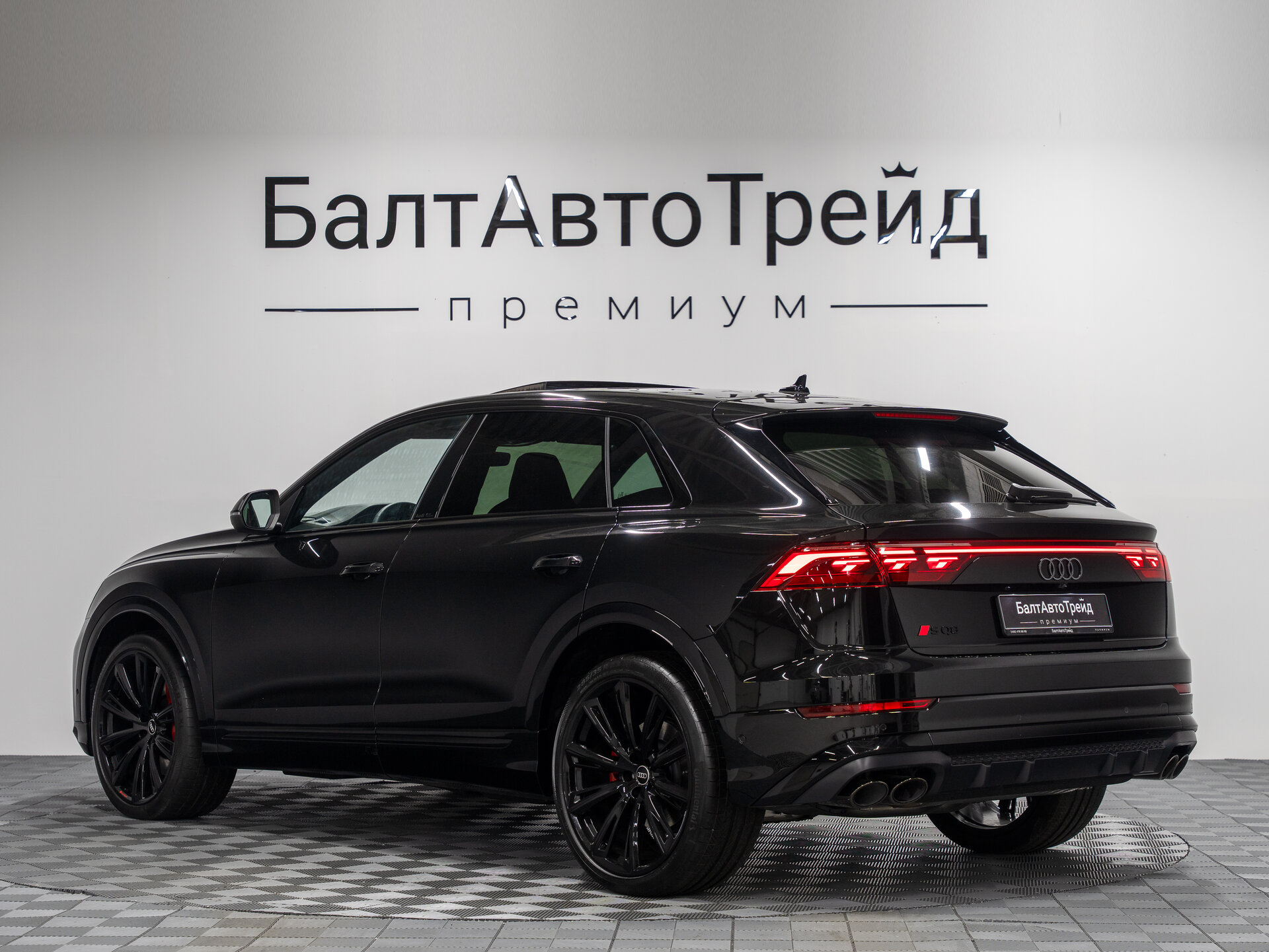 Автомобиль Audi SQ8 4.0 AT (507 л.с.) 4WD - 9