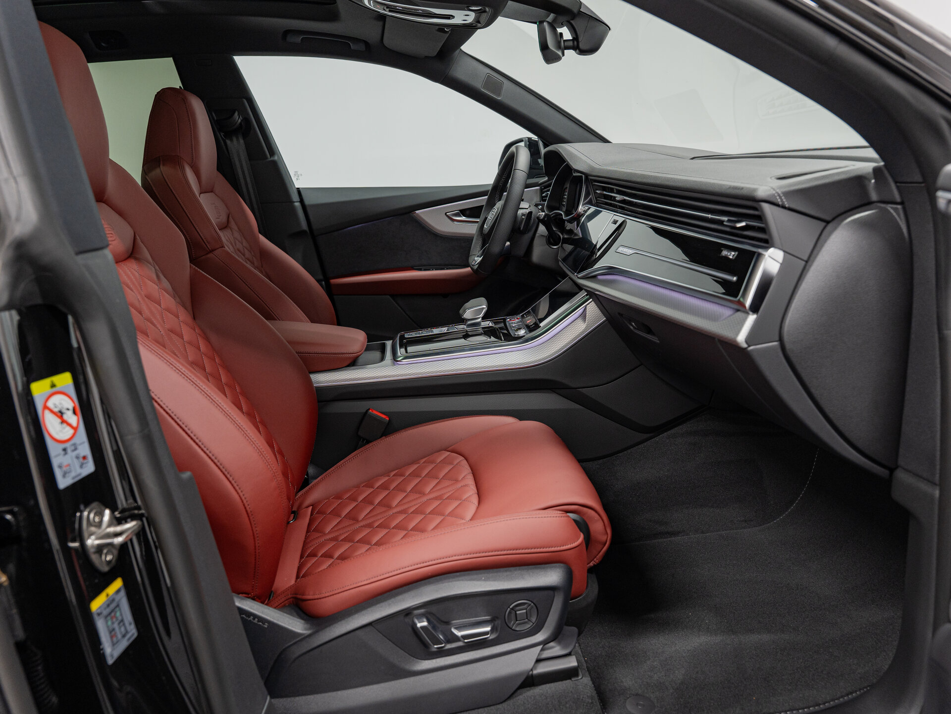 Автомобиль Audi SQ8 4.0 AT (507 л.с.) 4WD - 13