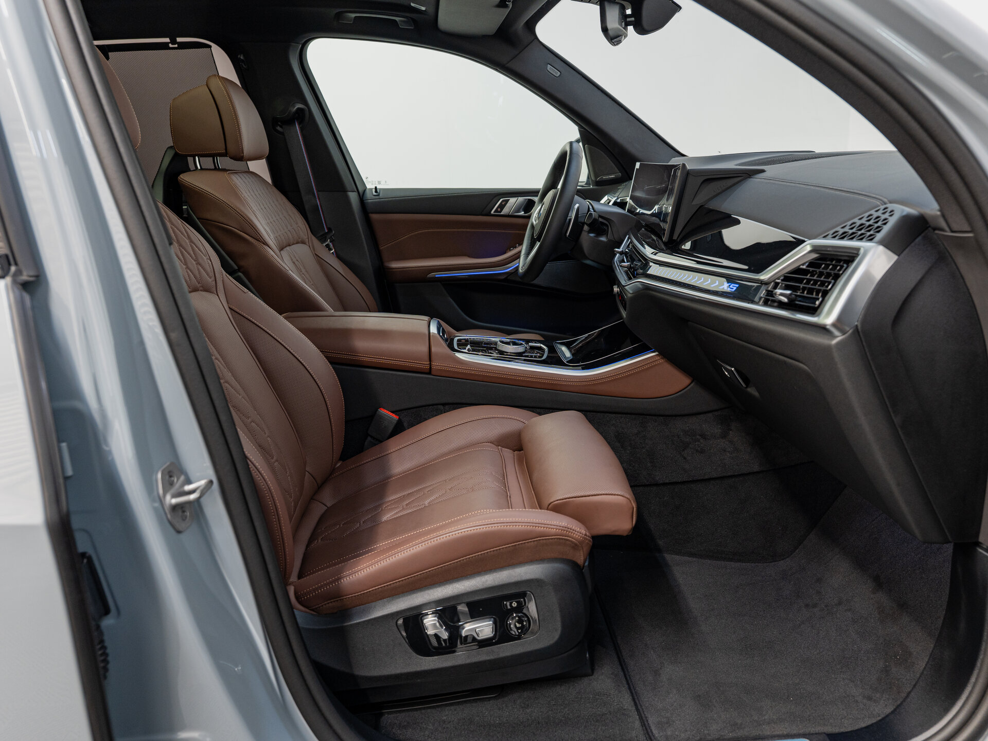 Автомобиль BMW X5 40d 3.0d AT (352 л.с.) 4WD - 15