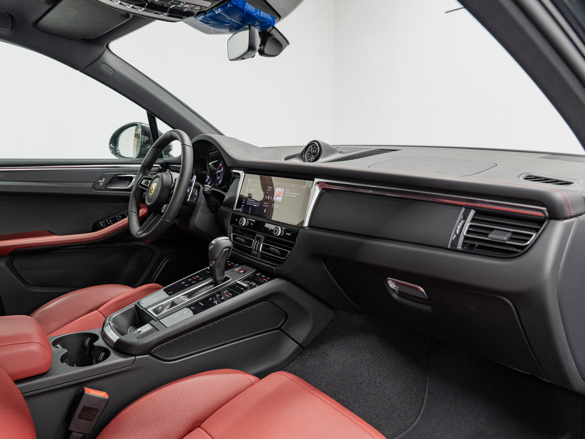 Автомобиль Porsche Macan 2.0 AMT (265 л.с.) 4WD - 15