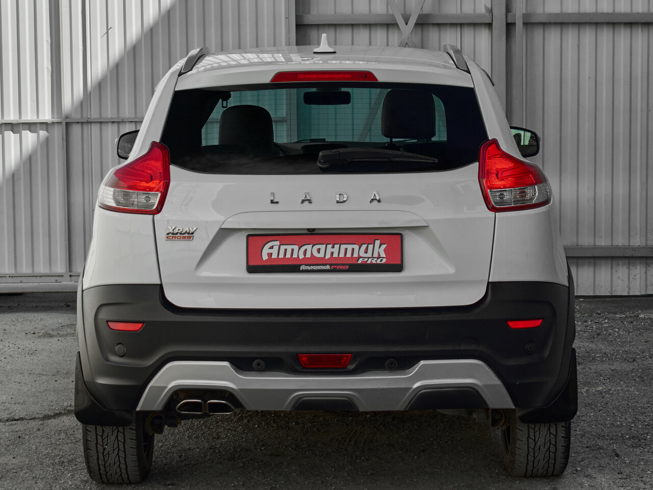 Купить Lada (ВАЗ) XRAY Cross 1.6 CVT (113 л.с.), 2019 в Екатеренбурге