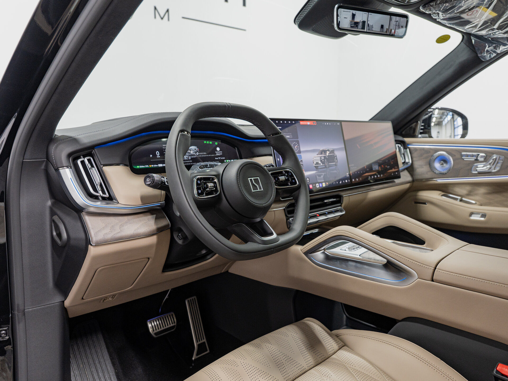 Автомобиль Zeekr 8X 70 kWh 2.0hyb AT (898 л.с.) 4WD - 12