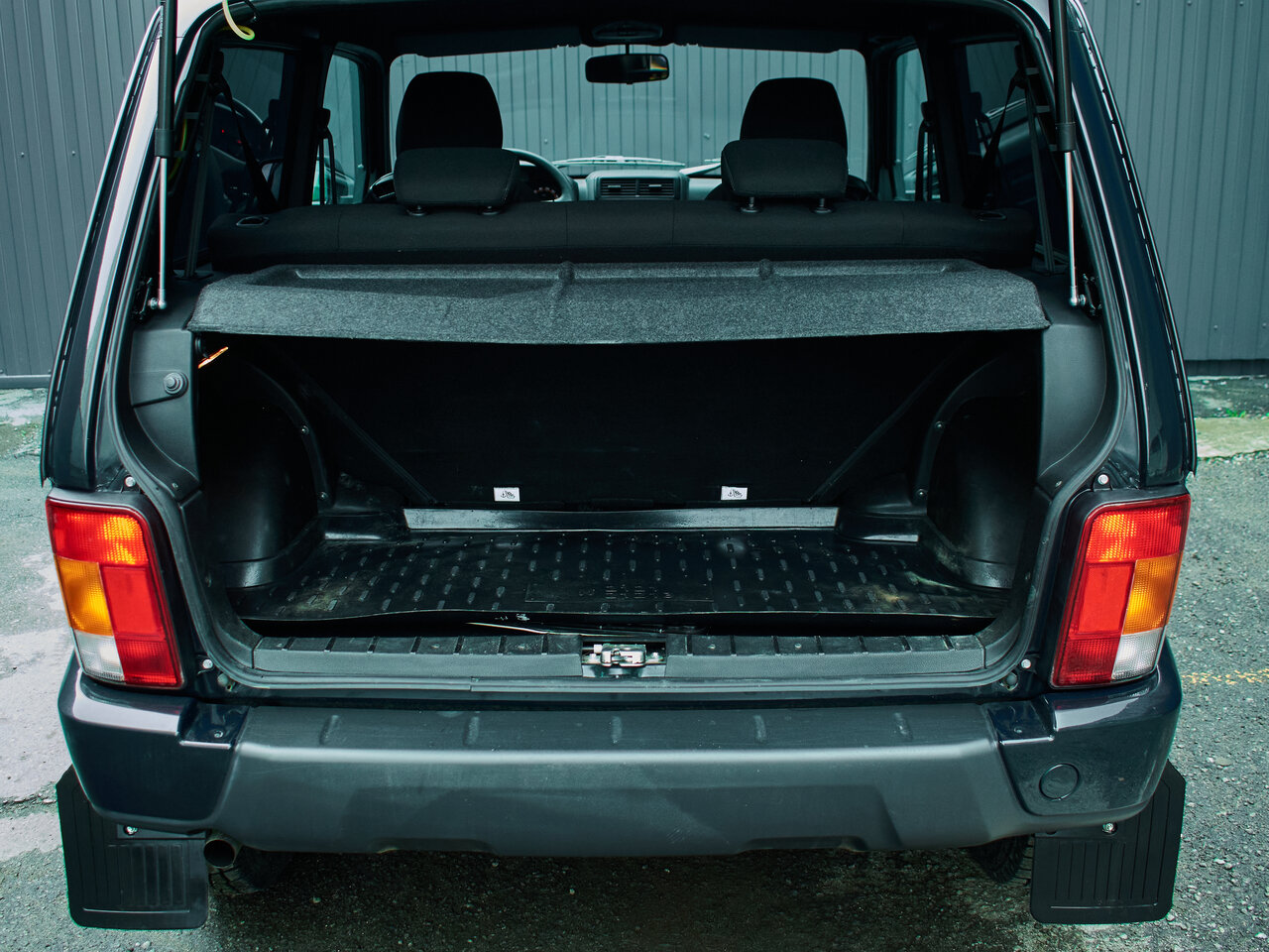 Купить Lada (ВАЗ) Niva Legend Euro-2 1.7 MT (83 л.с.) 4WD, 2025 в Екатеренбурге