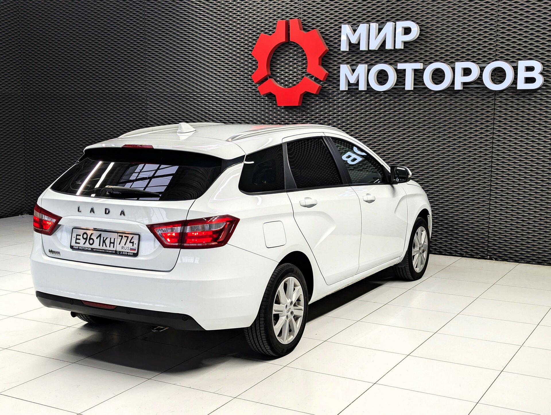 Lada (ВАЗ) Vesta, I Luxe Multimedia, 2020, Универсал 5 дв.