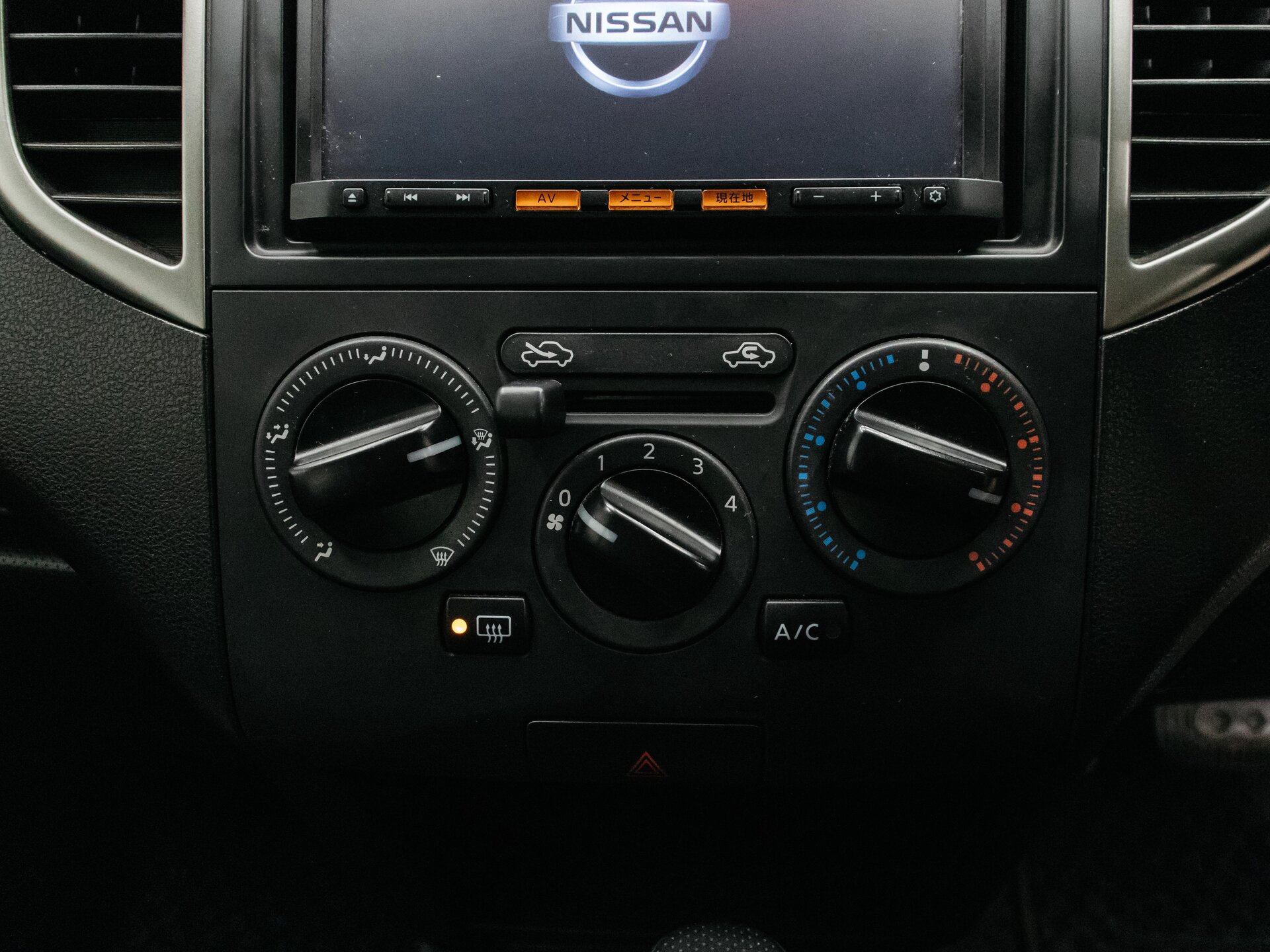Nissan Wingroad 2018 19