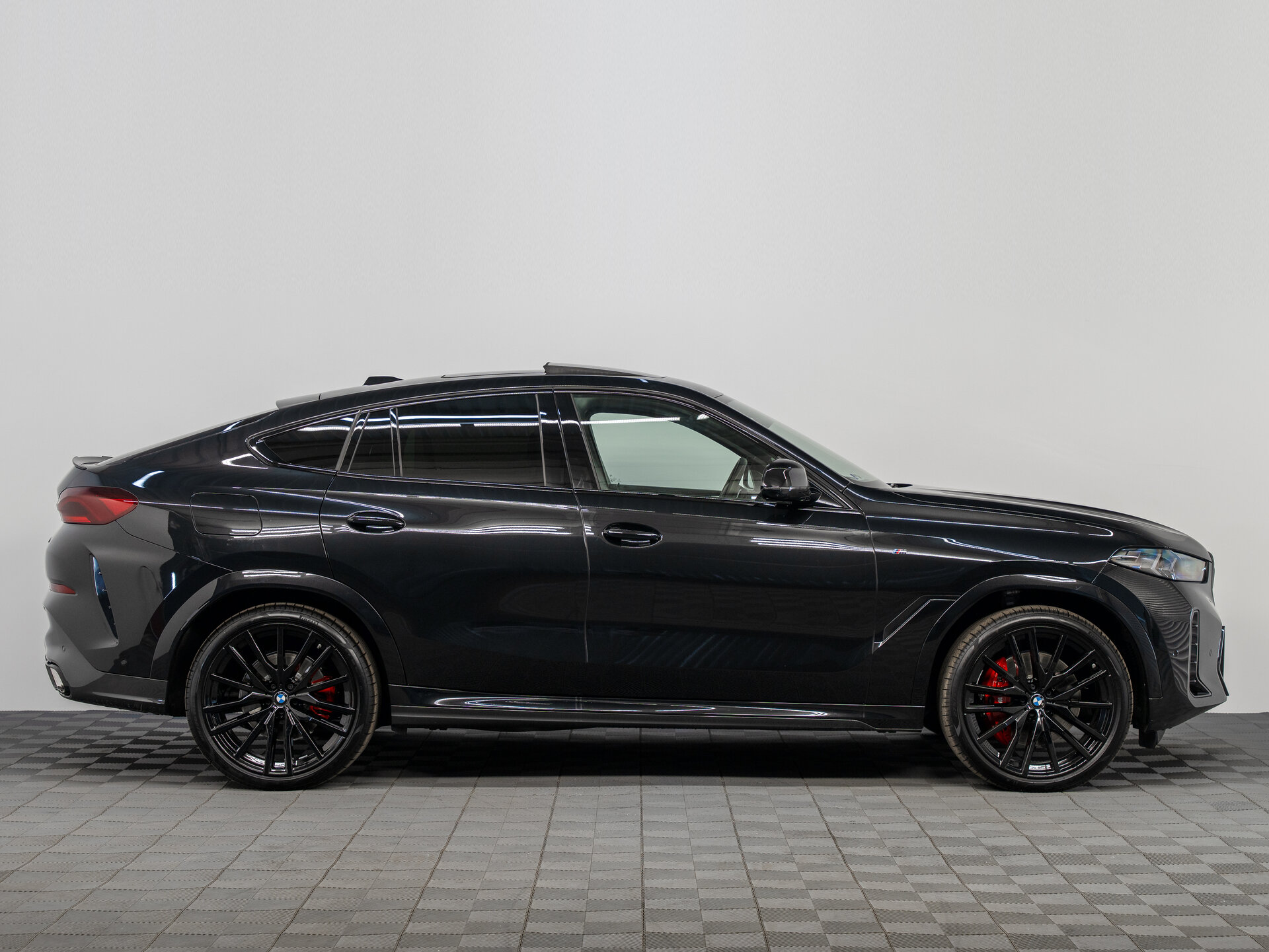 Автомобиль BMW X6 40d 3.0d AT (352 л.с.) 4WD - 8